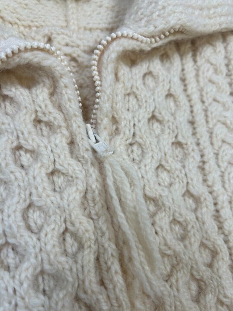 Vintage 80s Gaeltarra Cable Knit Cawachin Knit Sweater Size Medium Beige