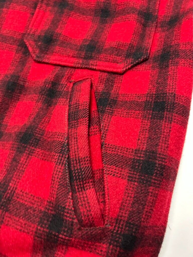 Vintage 80s Woolrich Buffalo Plaid Full Zip Mackinaw Hunting Jacket Size Large