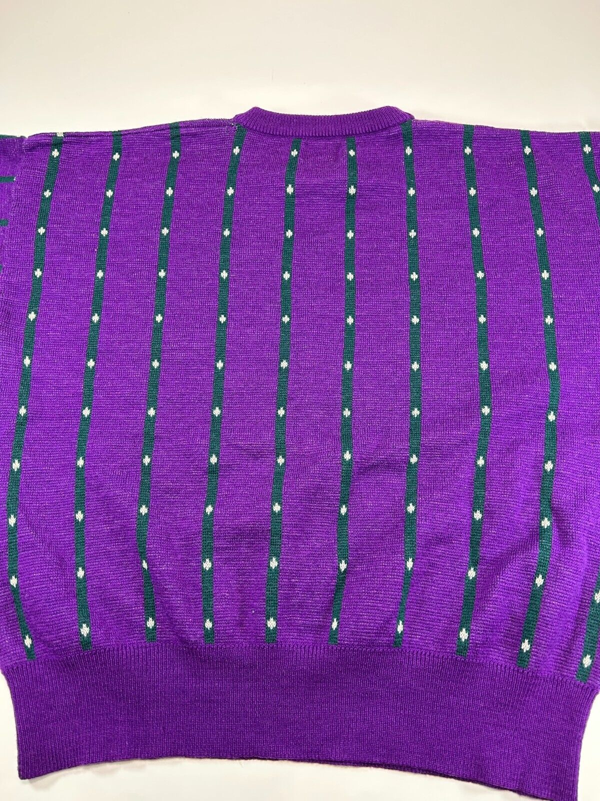 Vintage 90s IZOD Dotted Stripe Pattern Pullover Knit Sweater Size Large Purple