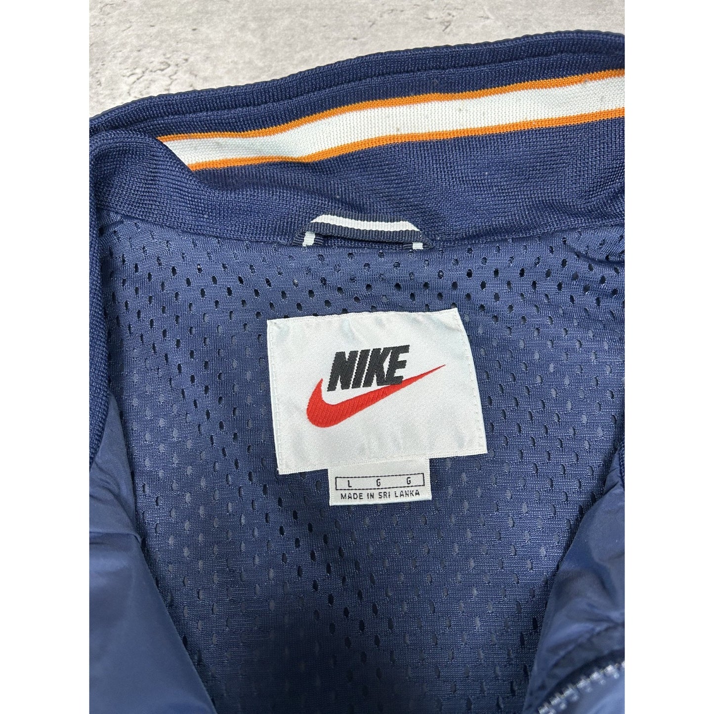 Vintage 90s Nike Embroidered Swoosh Nylon Windbreaker Jacket Size Large