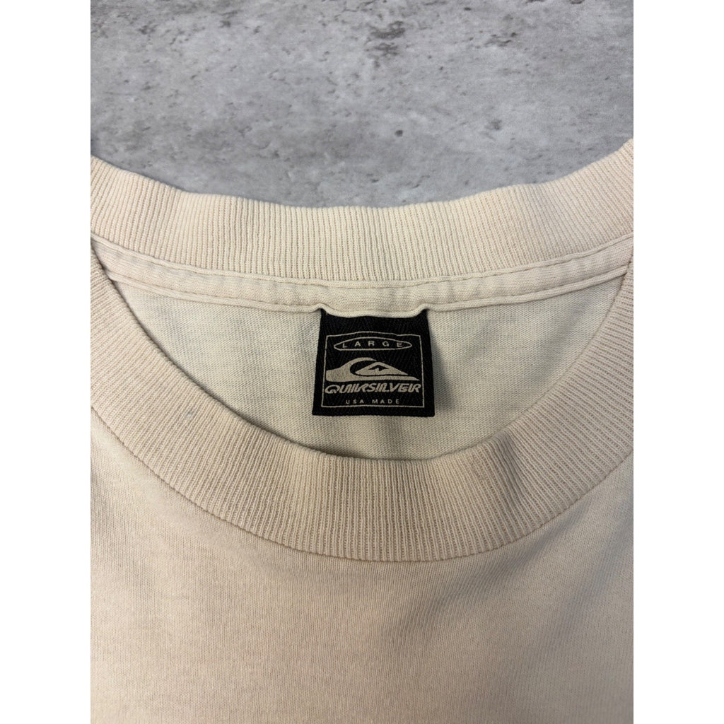 Vintage 90s Quiksilver Surfing Spellotu Graphic Earth Tone T-Shirt Size Large