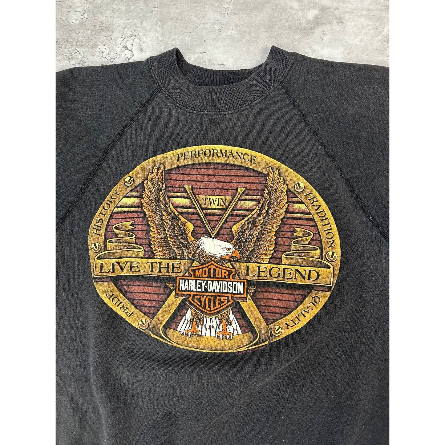 Vintage 1992 Harley Davidson Bald Eagle Classic Logo Graphic Sweatshirt Medium