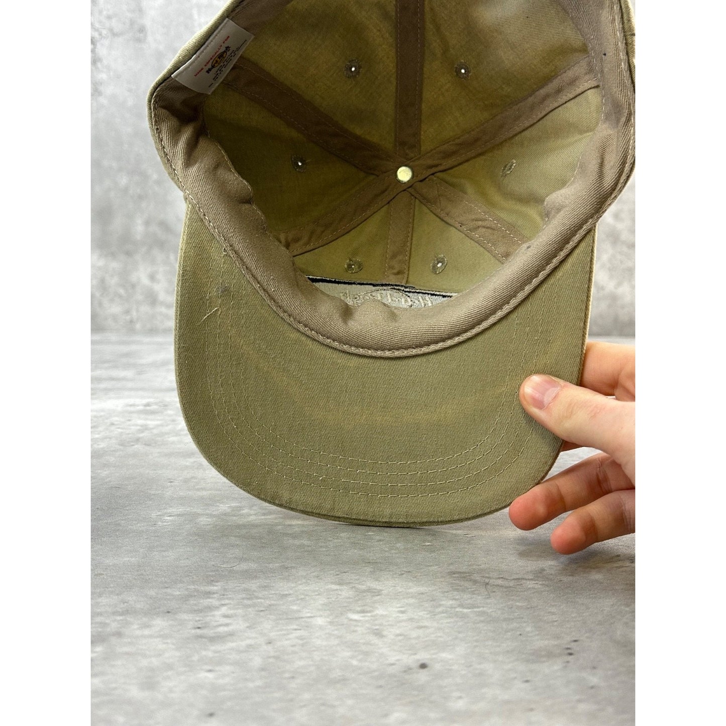 Vintage 90s Hard Rock Cafe Embroidered Logo Strapback Hat OSFA Beige