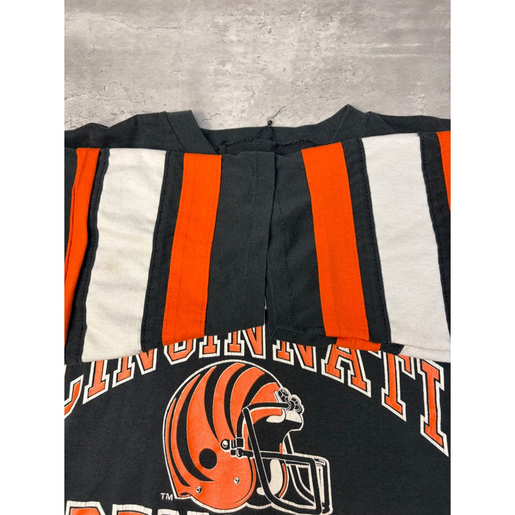 Vintage 90s Cincinnati Bengals NFL Logo 7 Football Jersey T-Shirt Size Large