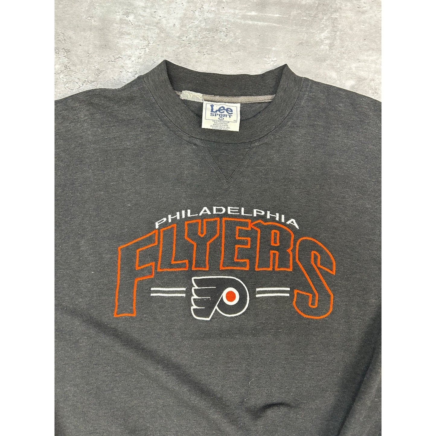 Vintage Philadelphia Flyers NHL Embroidered Spellout Hockey Sweatshirt Size Med