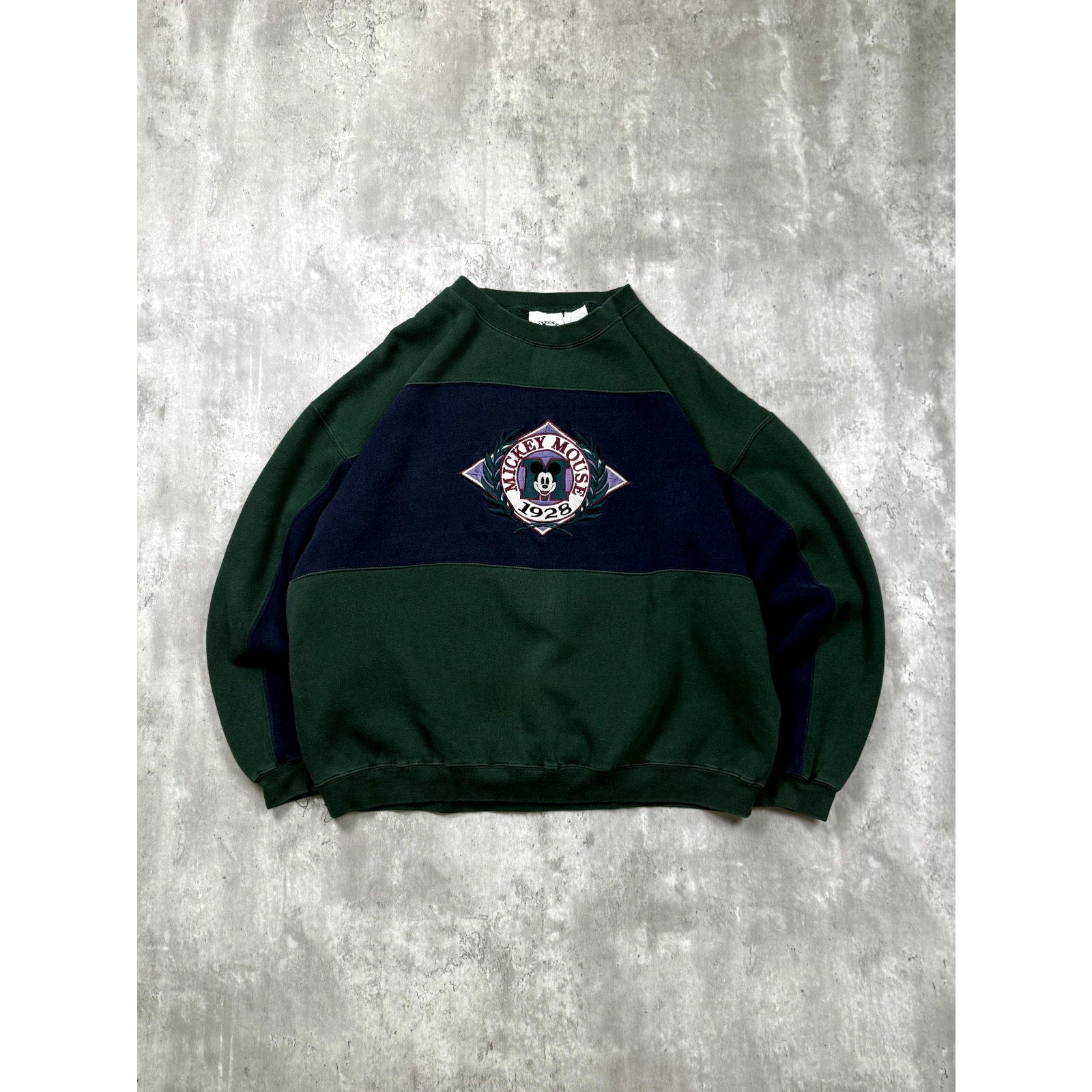 Vintage 90s Disney Mickey Mouse 1928 Embroidered Crest Sweatshirt Size XL