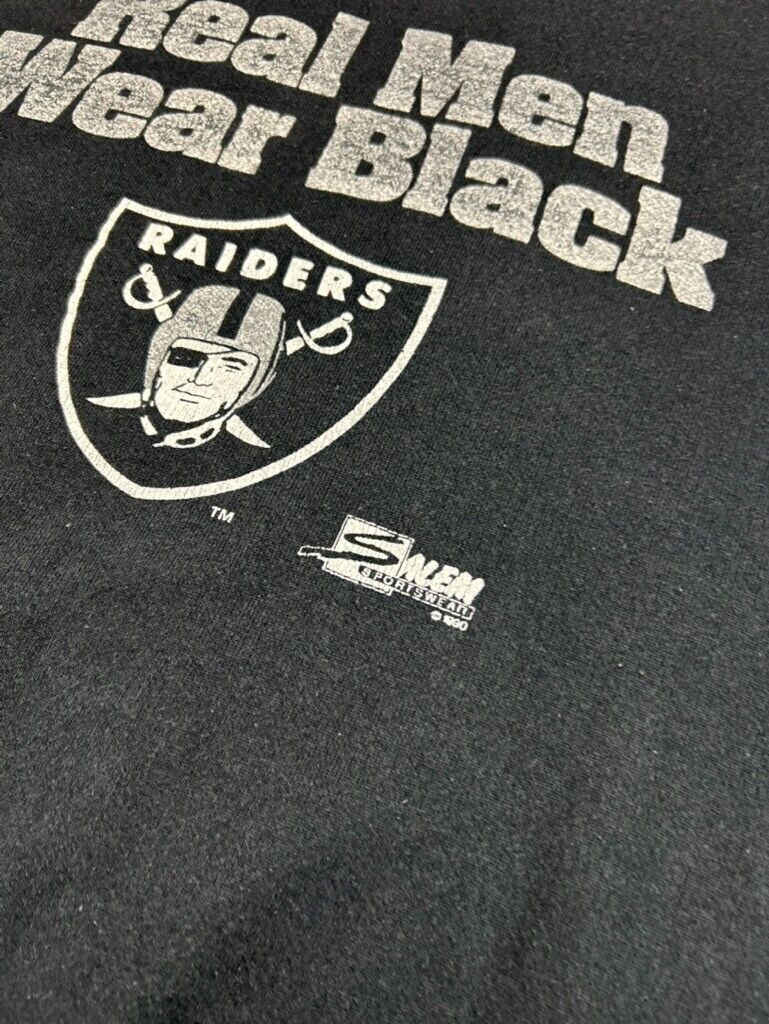 VTG 1990 Oakland Raiders NFL Real Men Wear Black Graphic Sweatshirt Sz Medium