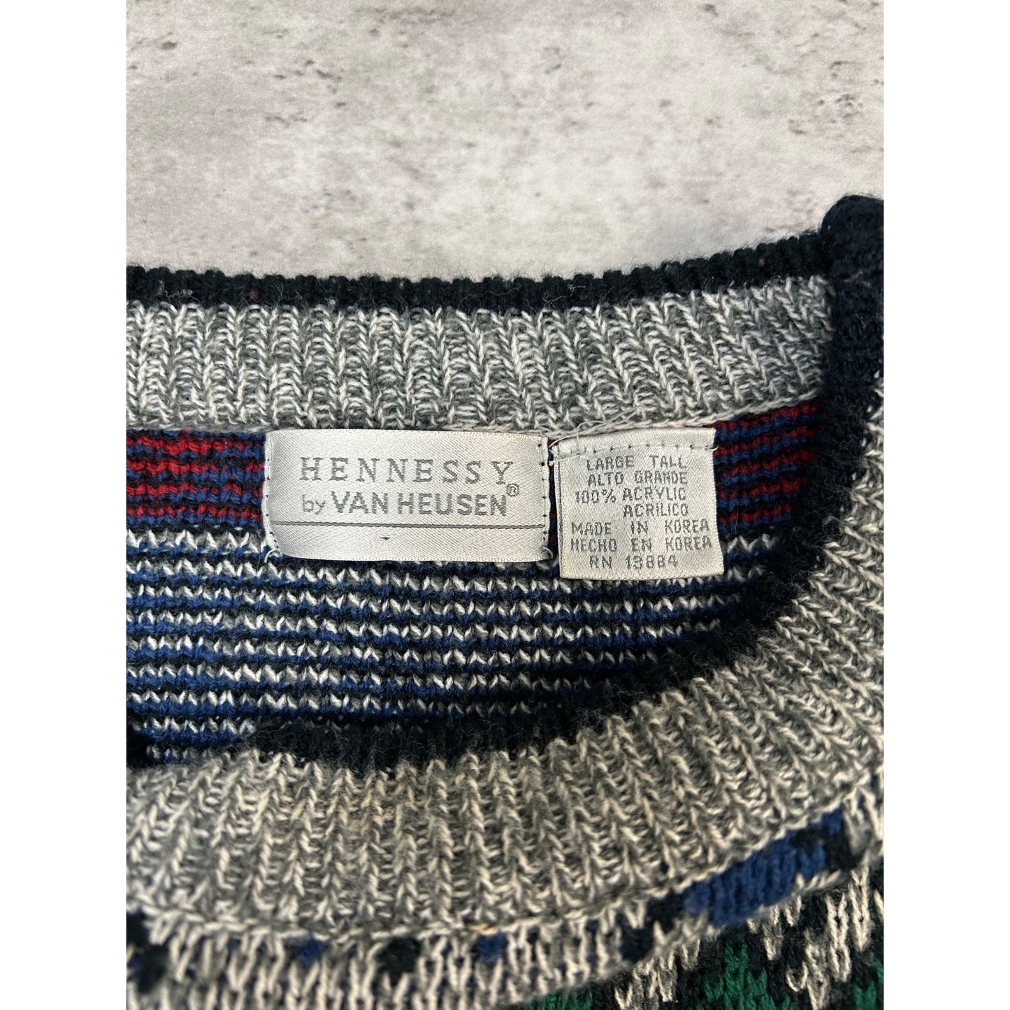 Vintage 90s Van Heusen Hennessy Abstract Patter Knit Sweater Size LT