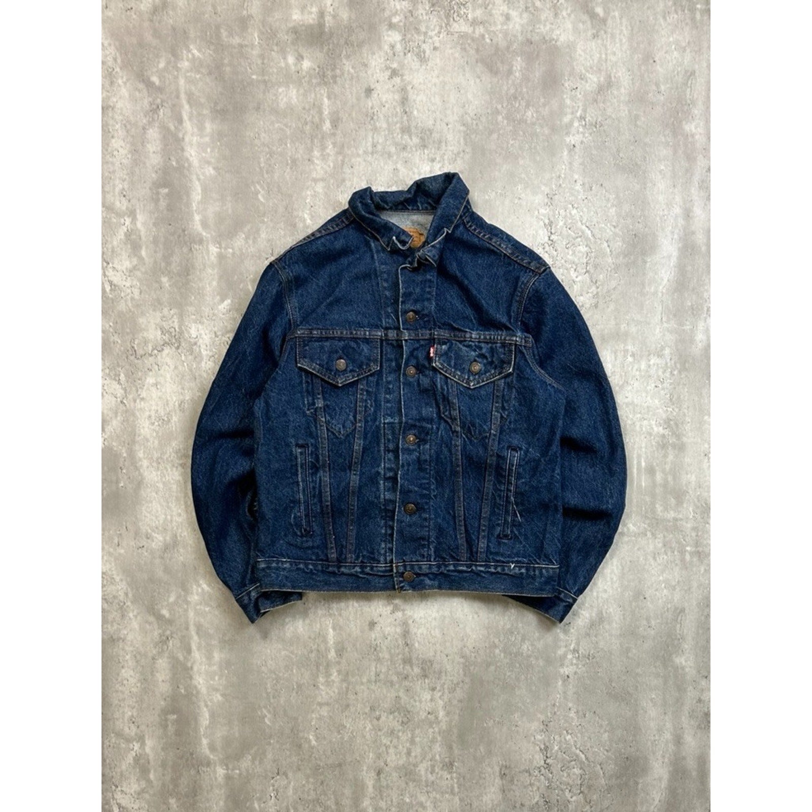 Vintage 80s/90s Levis Red Tab Dark Wash Denim Type 3 Trucker Jacket Size Small
