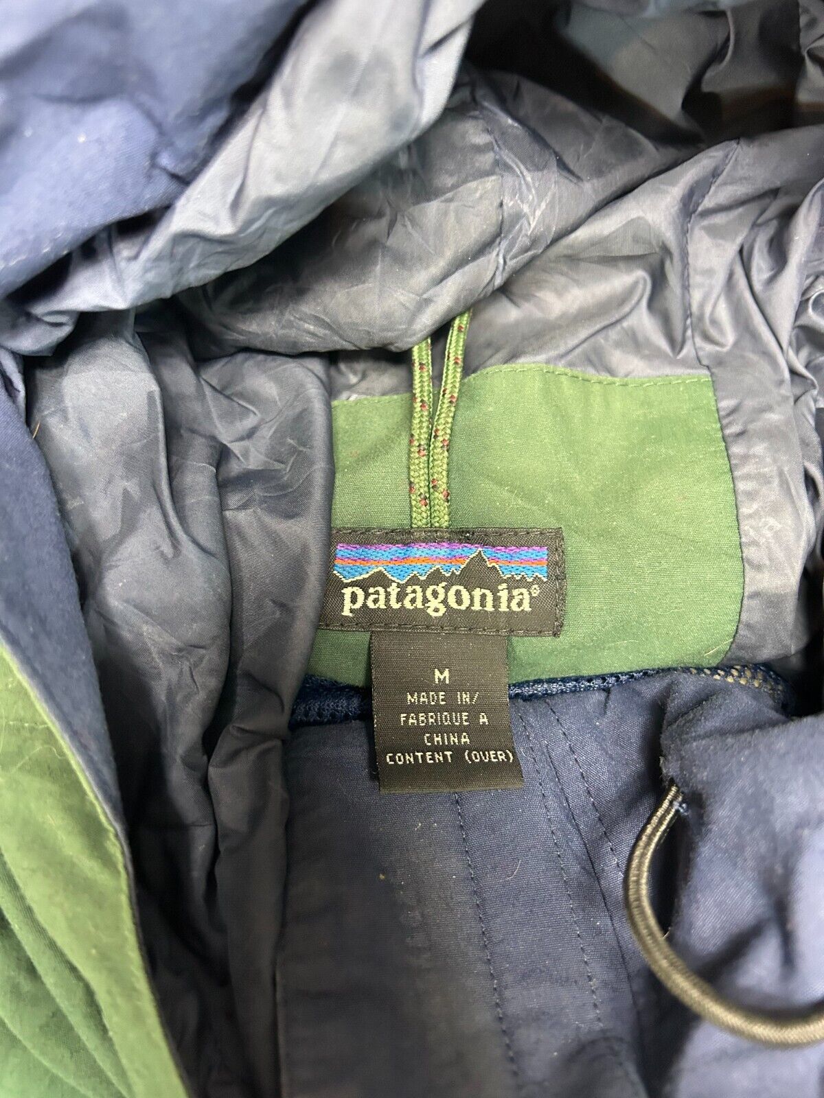 Vintage 80s/90s Patagonia Nylon Full Zip Cinched Long Jacket Size Medium Green