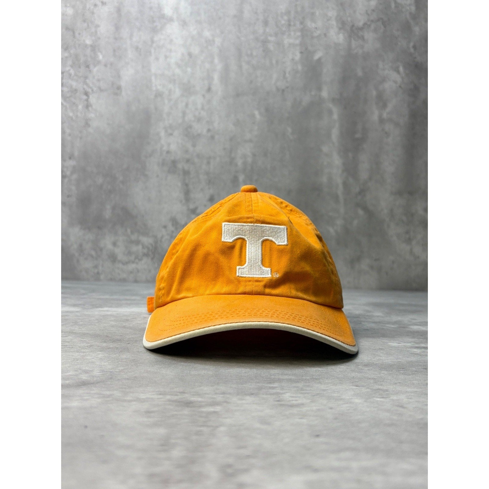 Vintage Tennessee Volunteers NCAA Embroidered Logo Strapback Hat OSFA