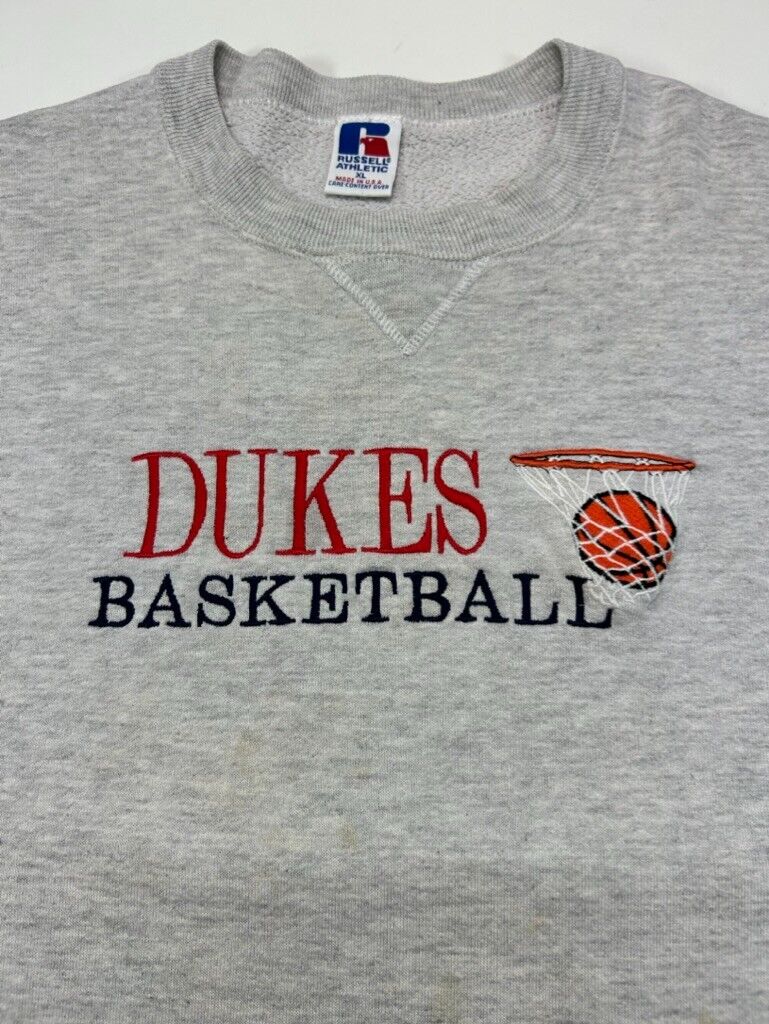 Vintage 90s Dukes Basketball Collegiate Embroidered Spellout Sweatshirt Size XL