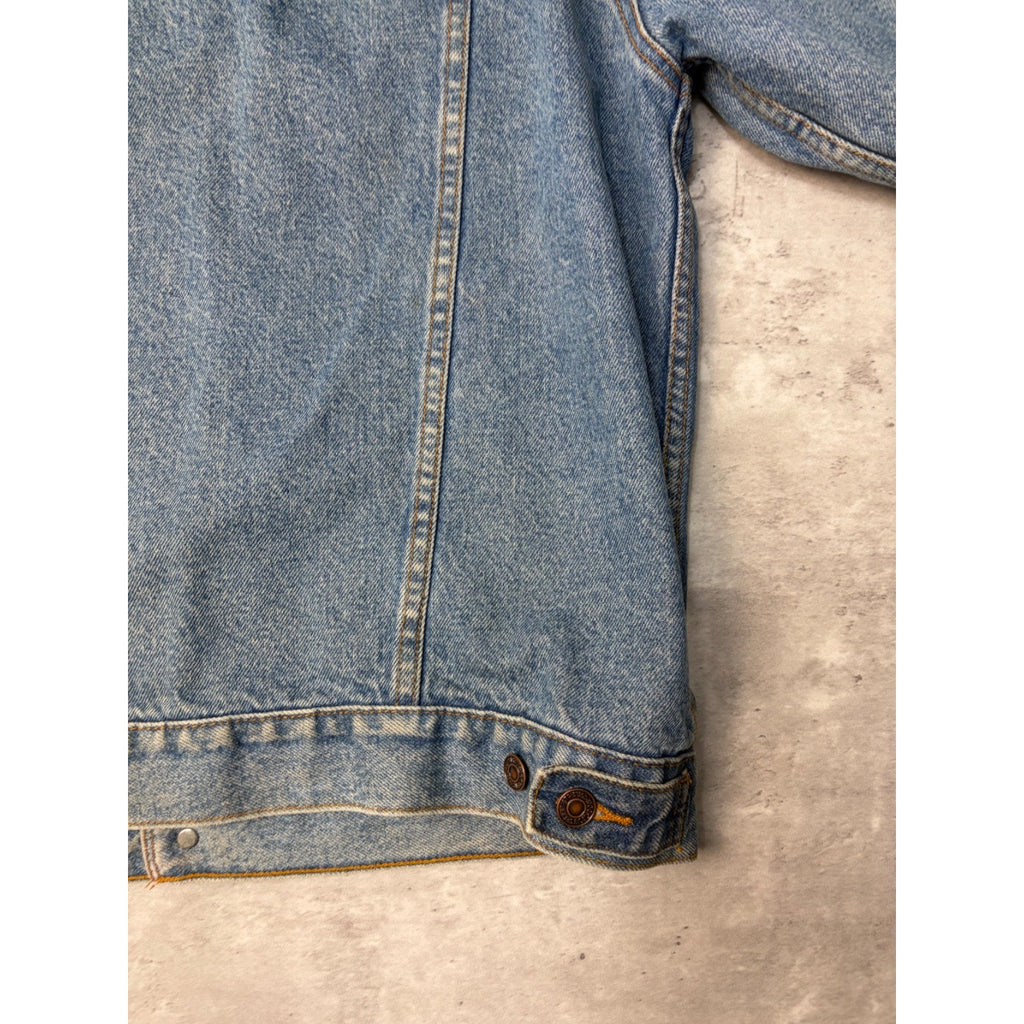 Vintage Levis Red Tab Blanket Lined Medium Wash Denim Trucker Jacket Size Large