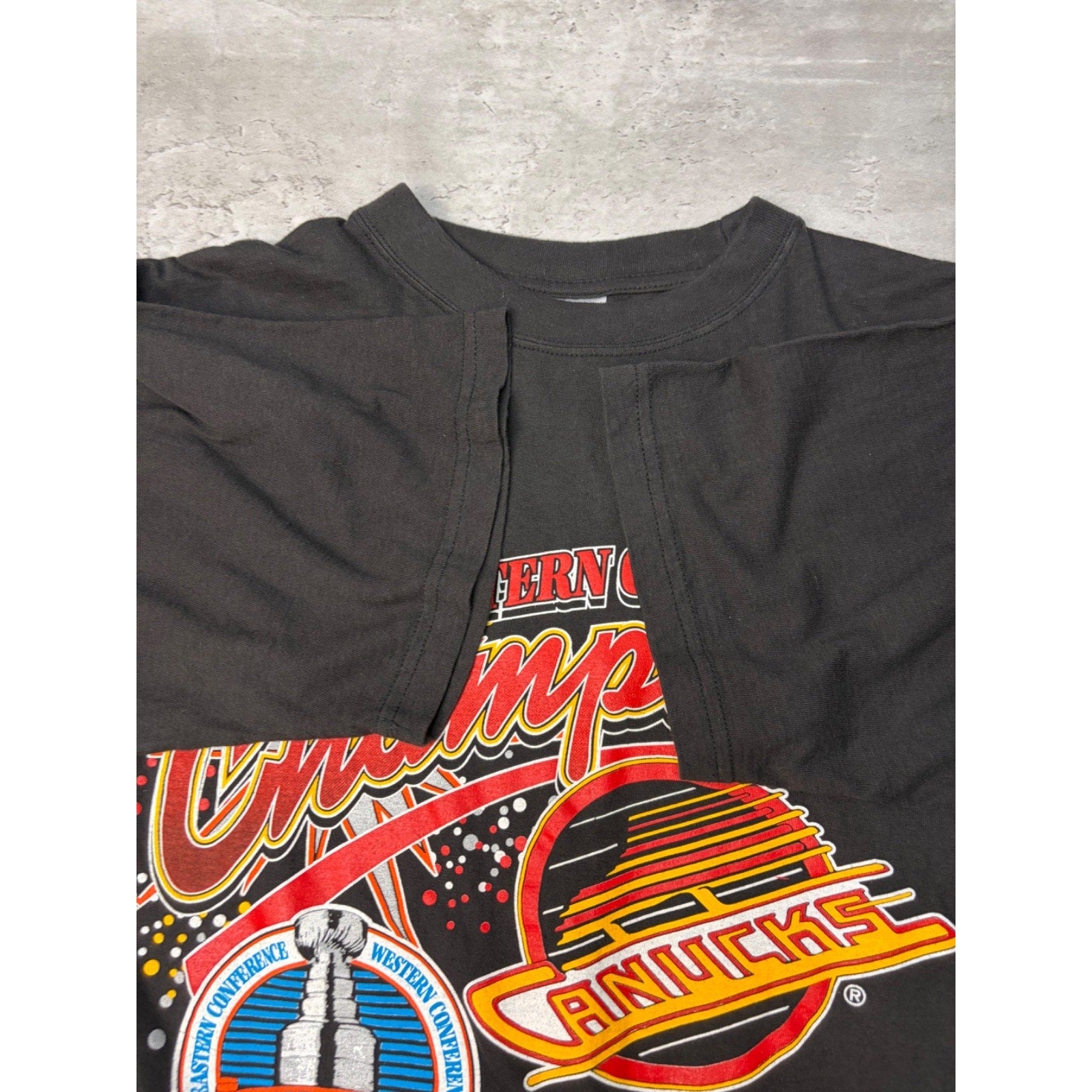 Vintage 1994 Vancouver Canucks NHL Western Conference Champions T-Shirt Sz Large