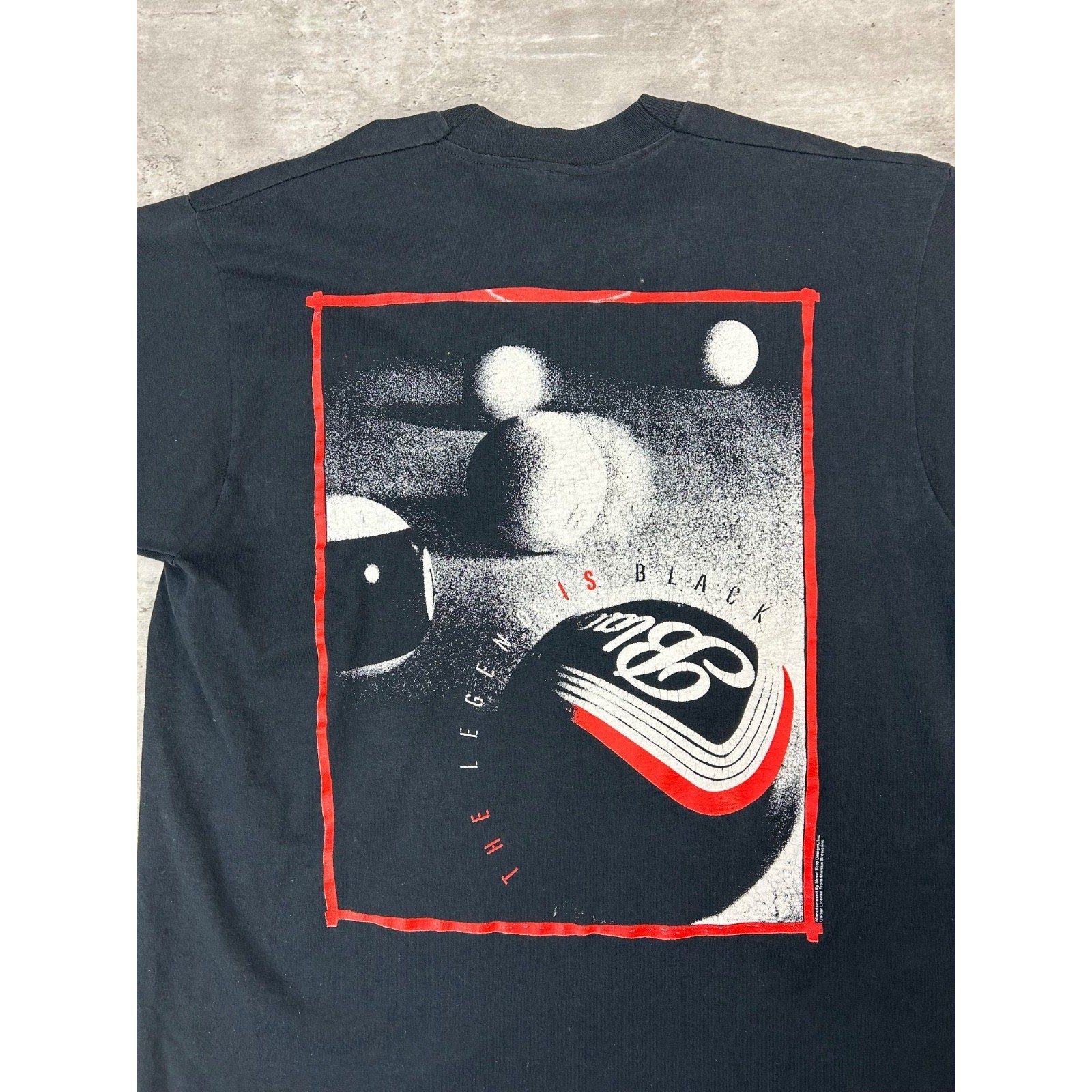 Vintage 90s The Legend Is Black Billiards Graphic T-Shirt Size XL