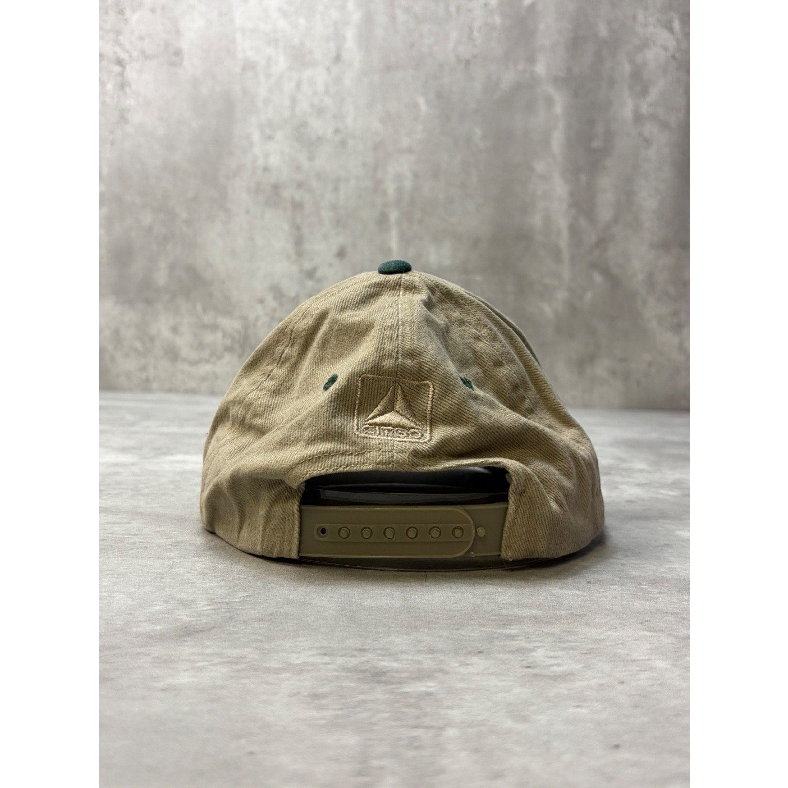 Vintage 90s Green Bay Packers NFL Embroidered Logo Football Snapback Hat OSFA