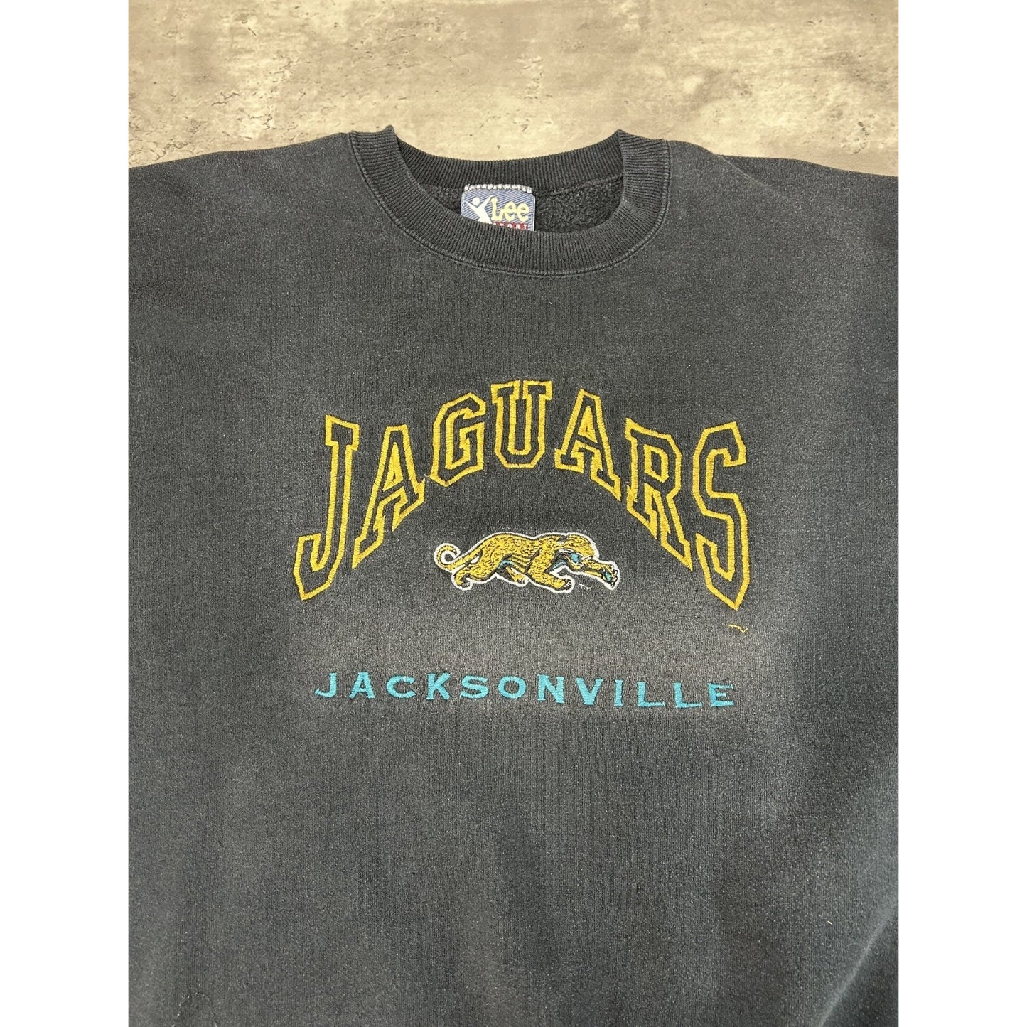 Vintage 90s Jacksonville Jaguars NFL Embroidered Spellout Logo Sweatshirt Sz XL