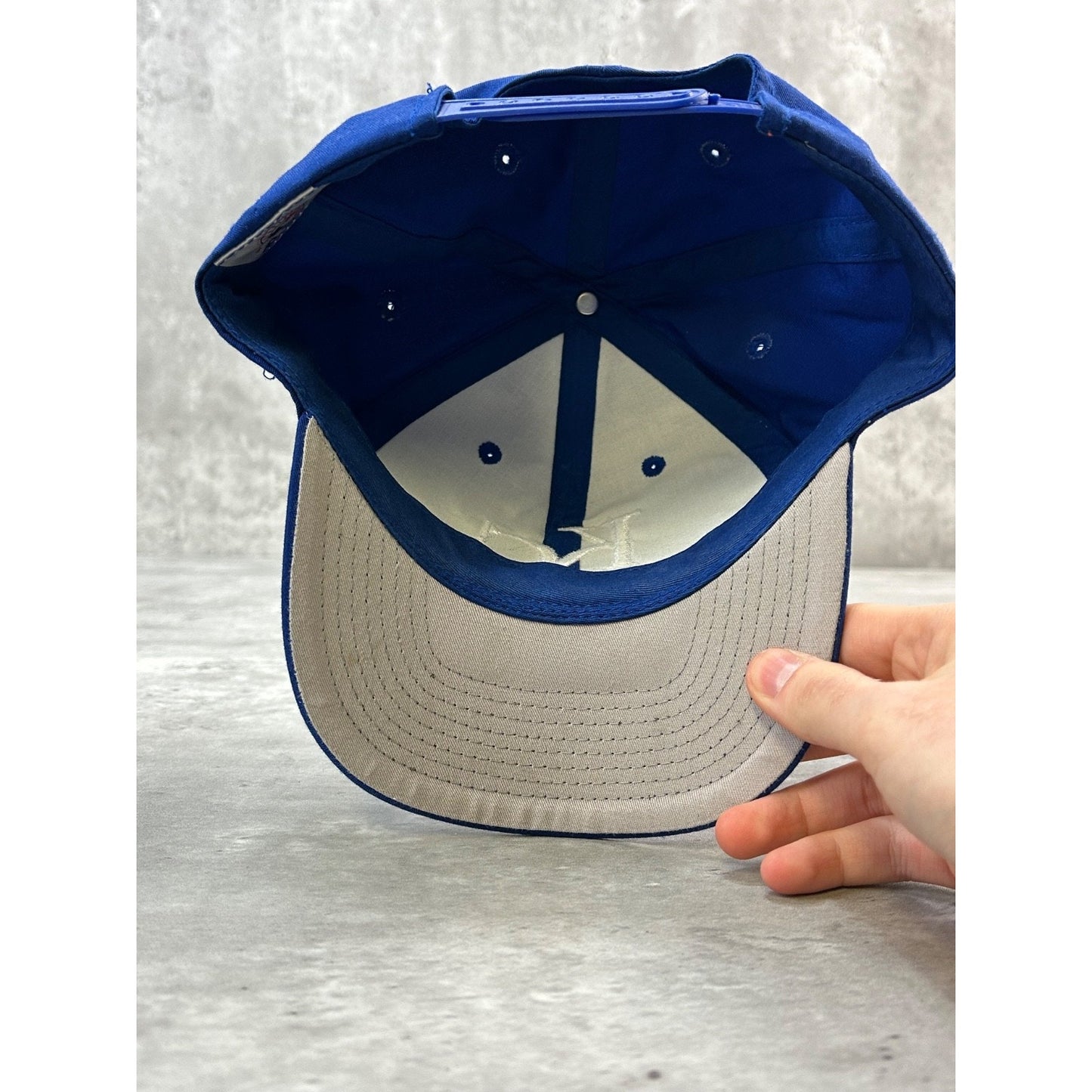 Vintage 90s Kansas City Royals MLB Embroidered Logo Baseball Snapback Hat OSFA