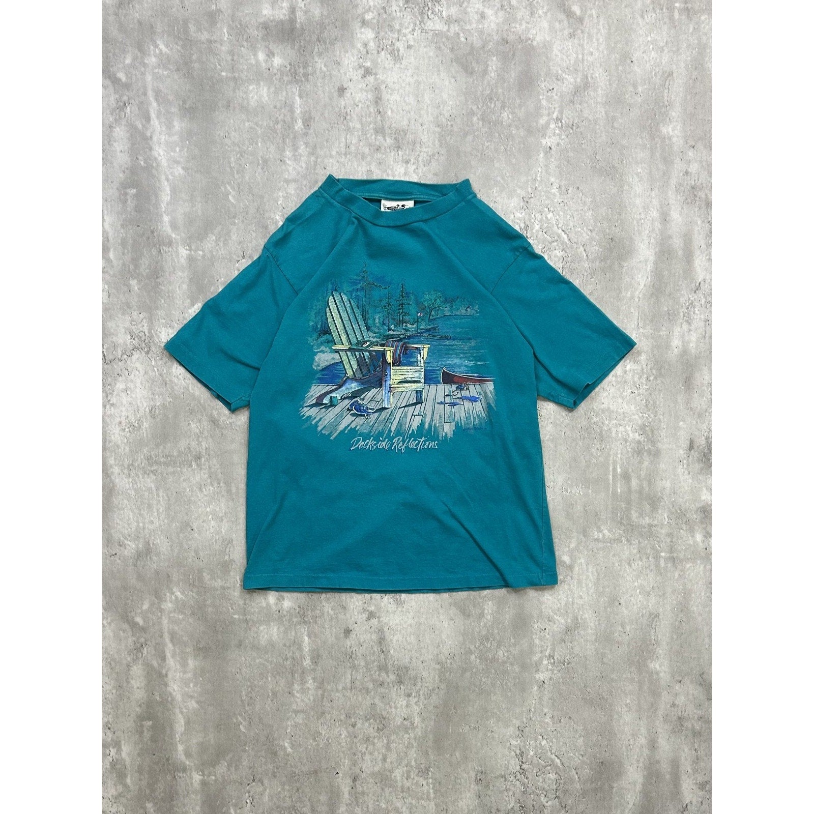 Vintage 90s Deckside Reflections Cottage Landscape Graphic T-Shirt Size Medium