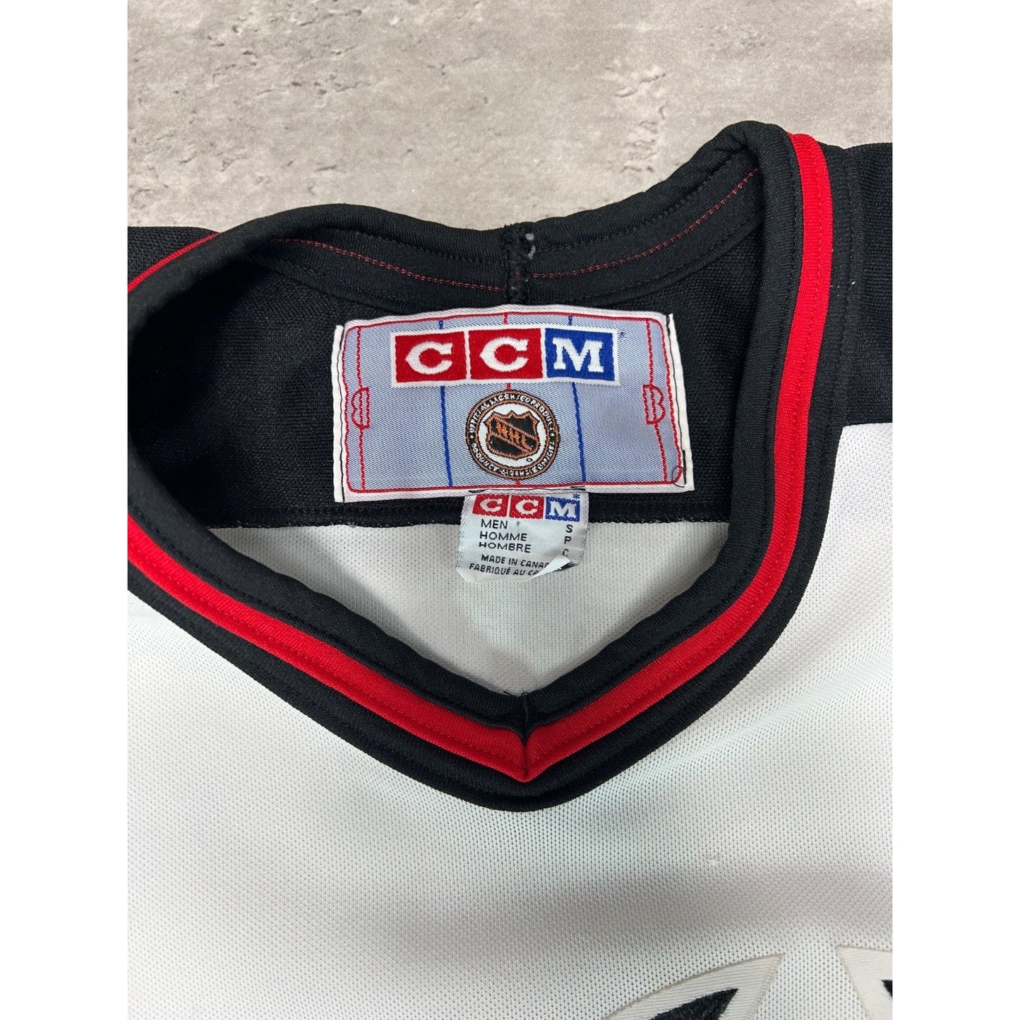 Vintage 90s New Jersey Devils NHL Stitched CCM Hockey Jersey Size Small