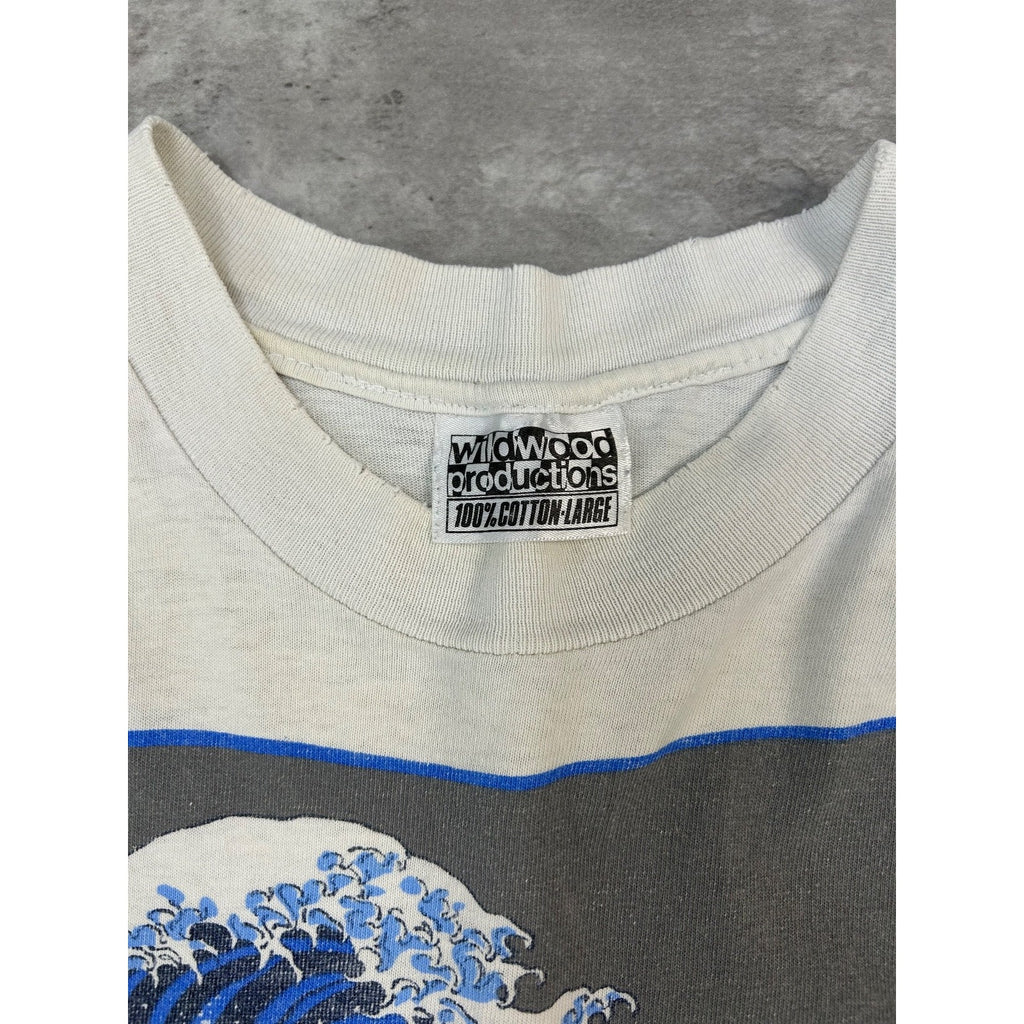 Vintage 90s Hokusai The Great Wave Art Graphic T-Shirt Size Large White