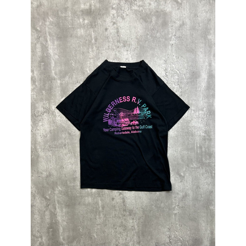 Vintage 80s/90s Wilderness RV Park Graphic Destination T-Shirt Size Medium