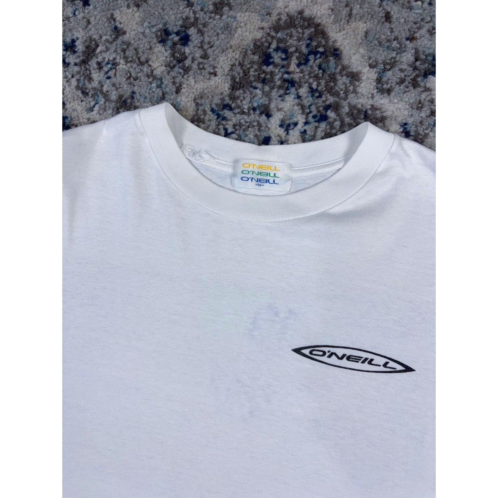 Vintage Y2K O'Neill It's Always Summer On The Inside T-Shirt Size Medium