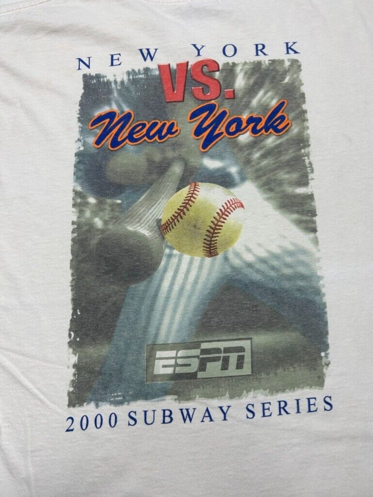 Vintage 2000 Disney ESPN Yankees Vs Mets MLB Subway Series T-Shirt Size Large