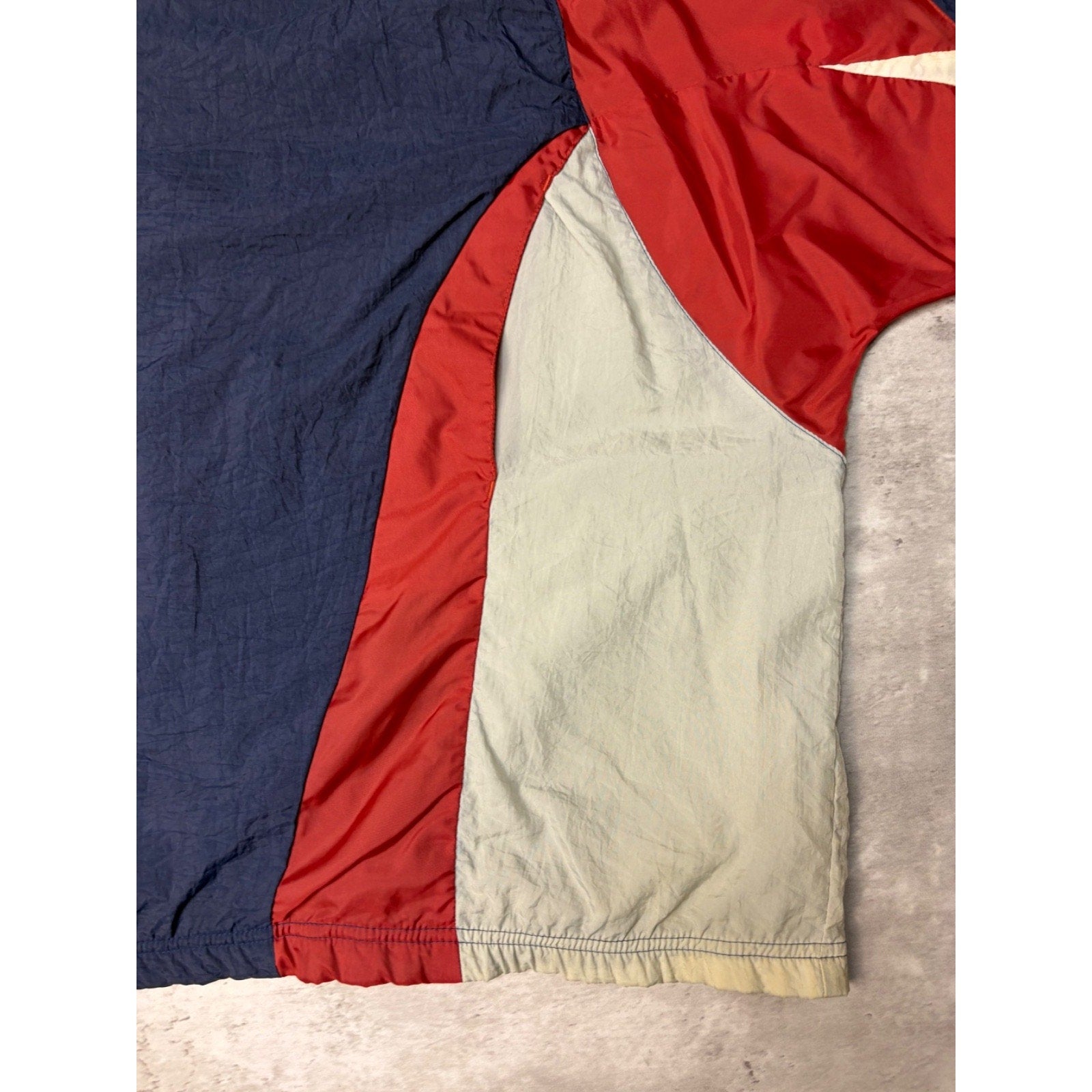 Vintage 90s Reebok Embroidered Logo Nylon Windbreaker Jacket Size Large