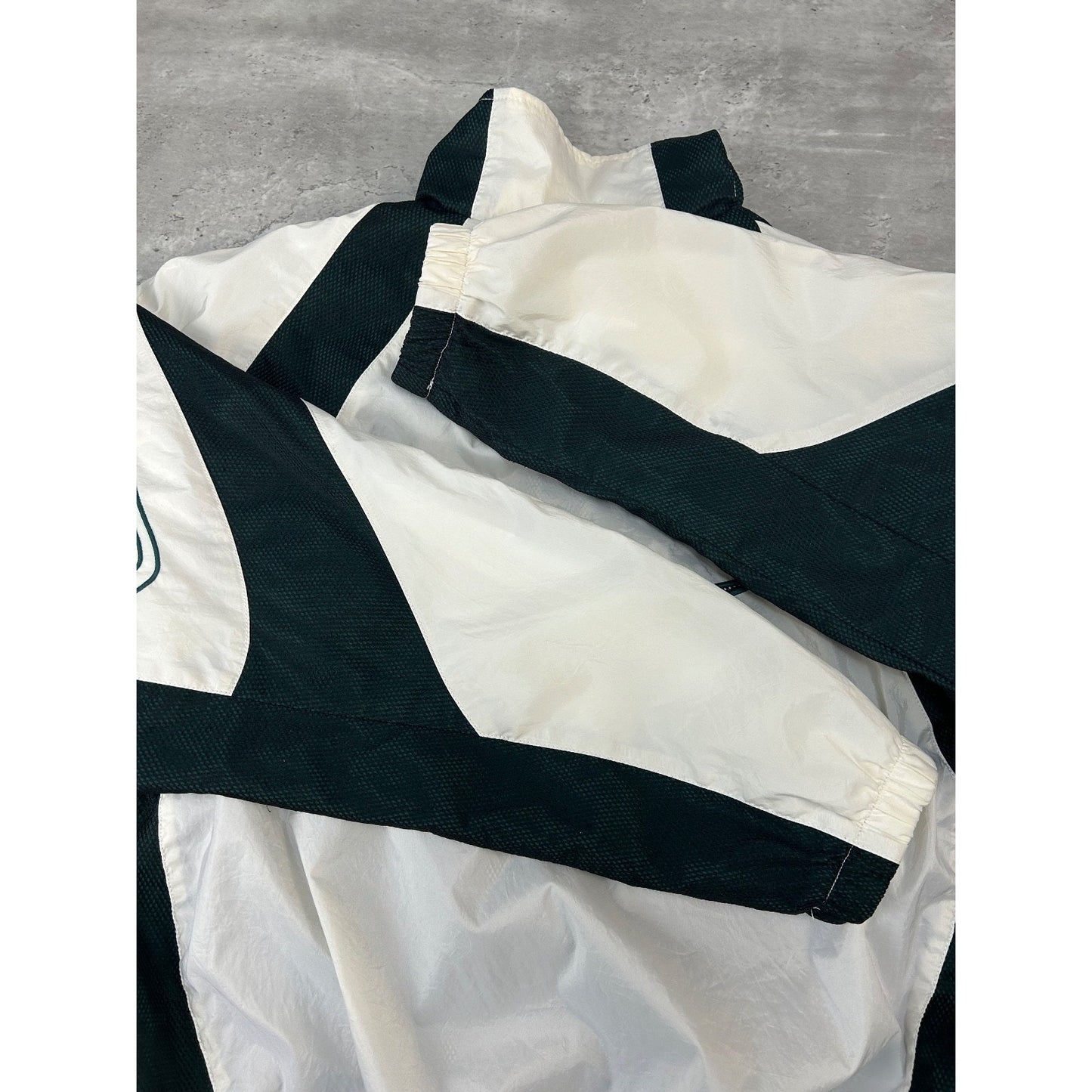 Vintage 90s Nike Embroidered Swoosh Air Full Zip Windbreaker Jacket Size Medium