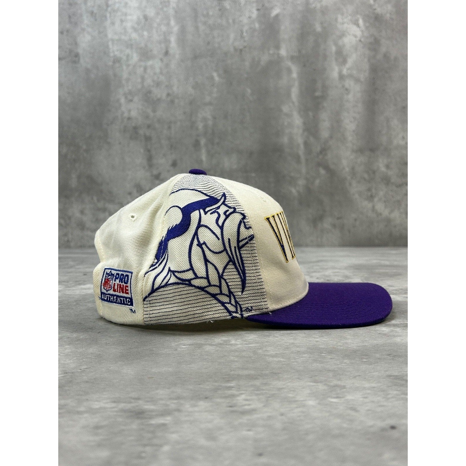 Vintage 90s Minnesota Vikings NFL Sports Specialties Laser Snapback Hat OSFA