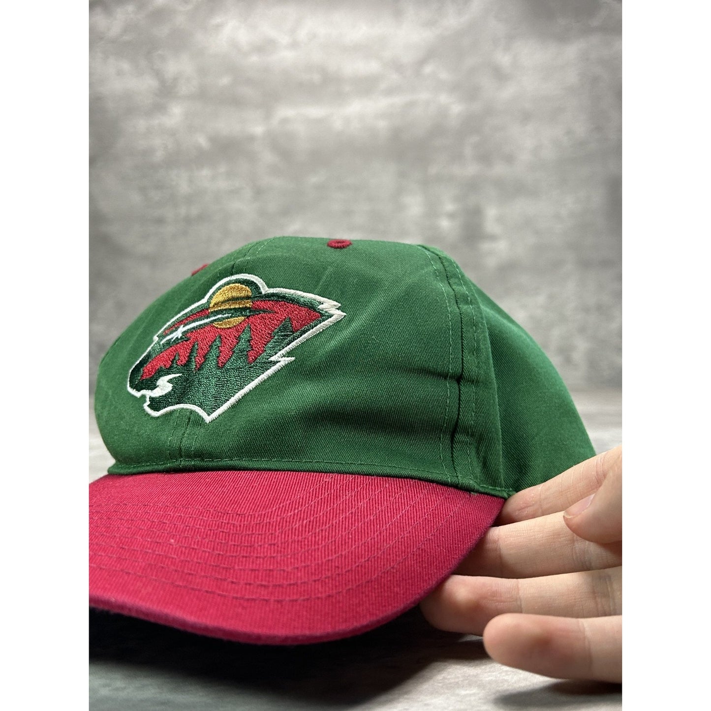 Vintage Minnesota Wild NHL Embroidered Logo Hockey Snapback Hat OSFA