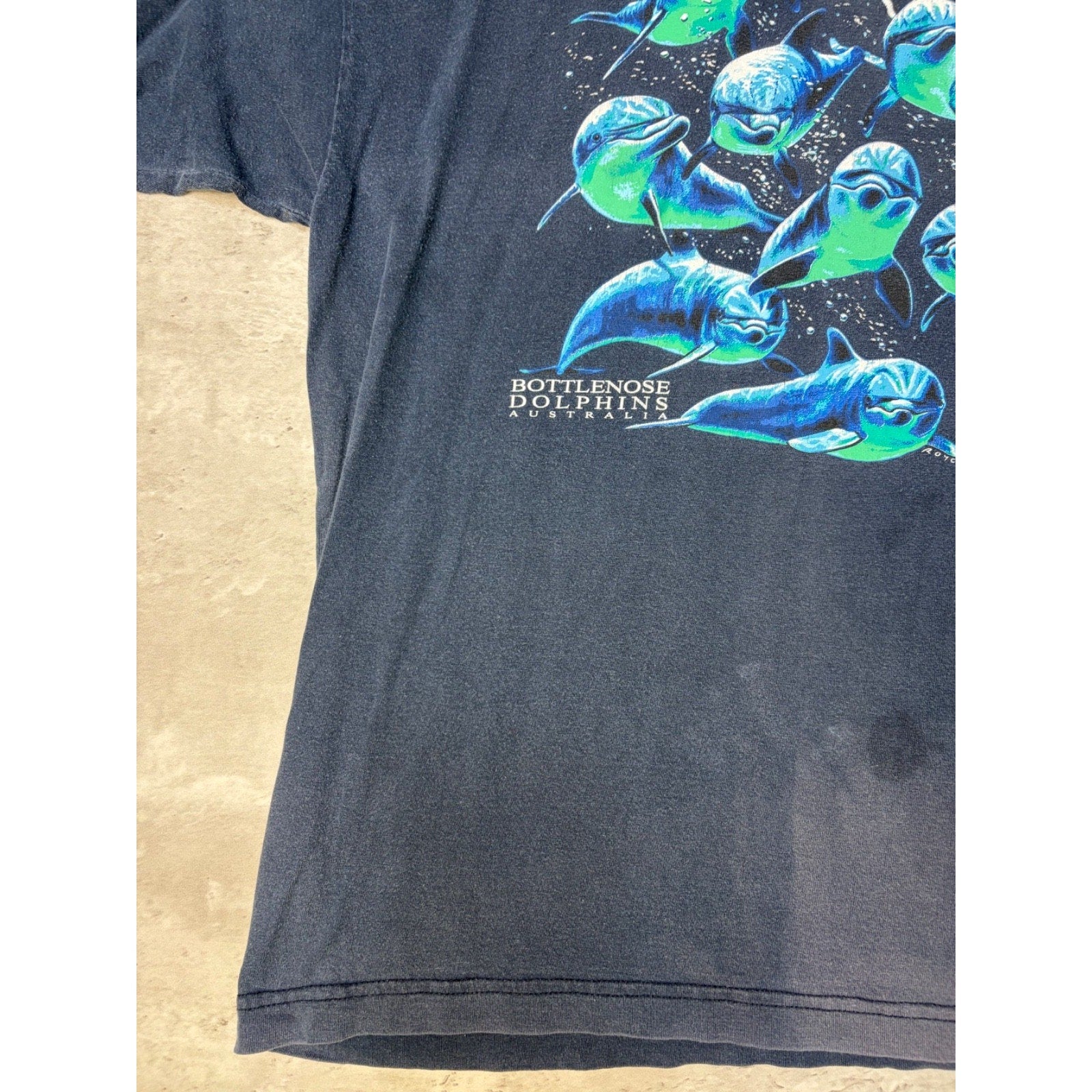 Vintage 90s Bottlenose Dolphins Australia Nature Destination T-Shirt Size Large