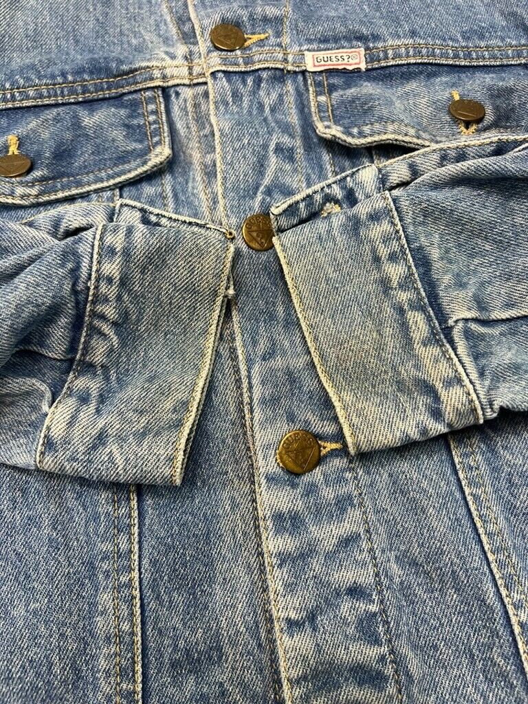 Vintage 90s Guess Light Wash Denim Trucker Jacket Size Medium Made in USA