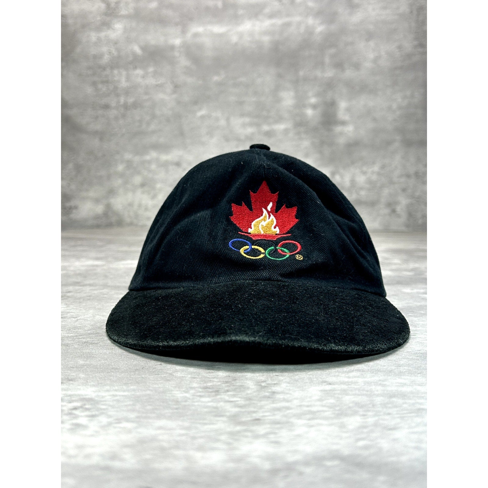 Vintage 90s Team Canada Olympics Embroidered Logo Strapback Hat OSFA Black