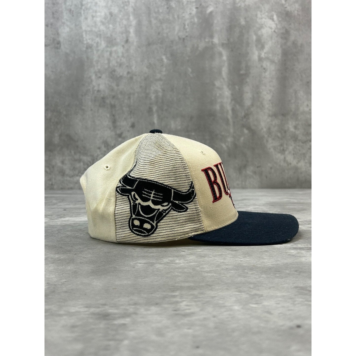 Vintage 90s Chicago Bulls NBA Sports Specialties Shadow Snapback Hat OSFA