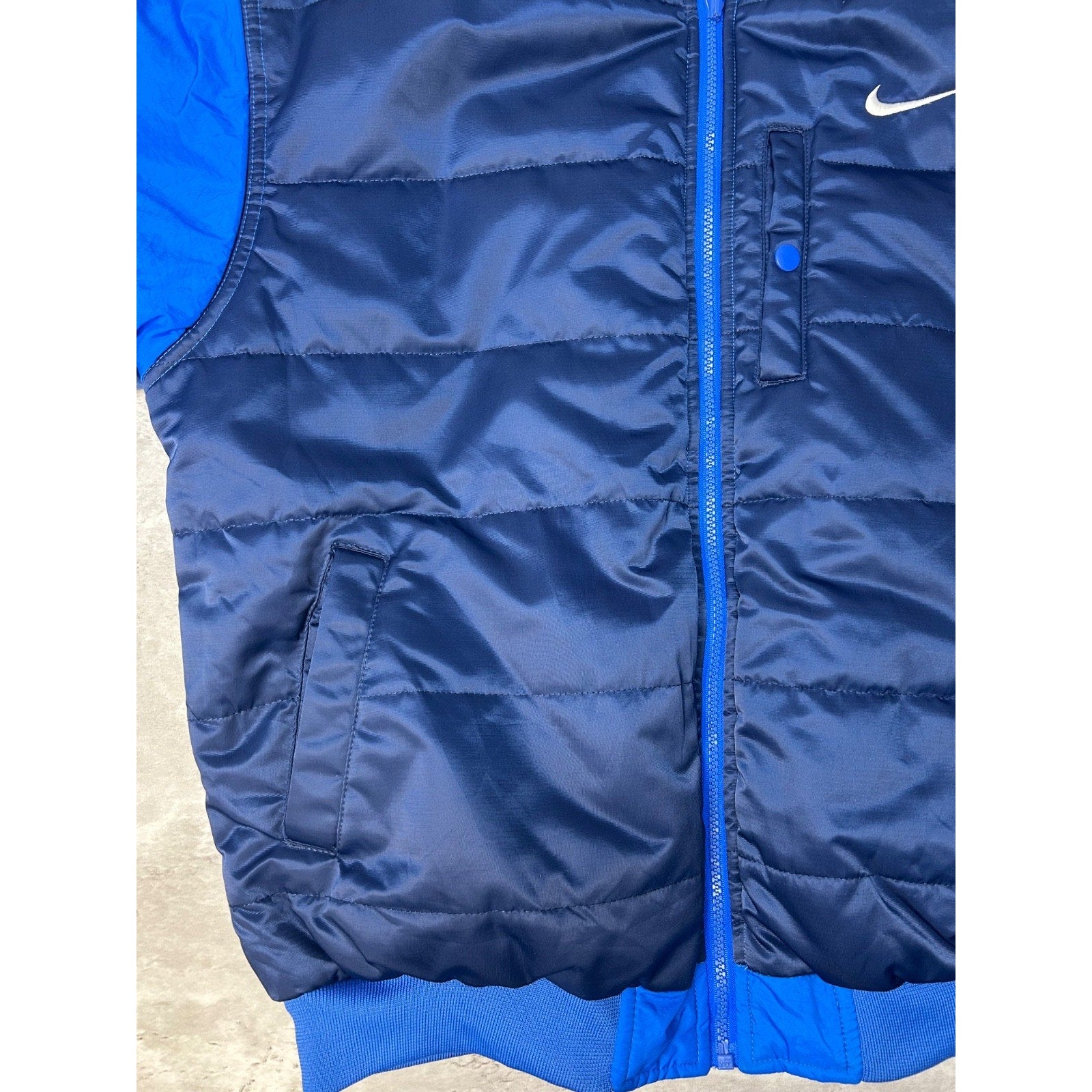 Vintage Nike Embroidered Swoosh Reversible Insulated Bomber Jacket Large YOUTH