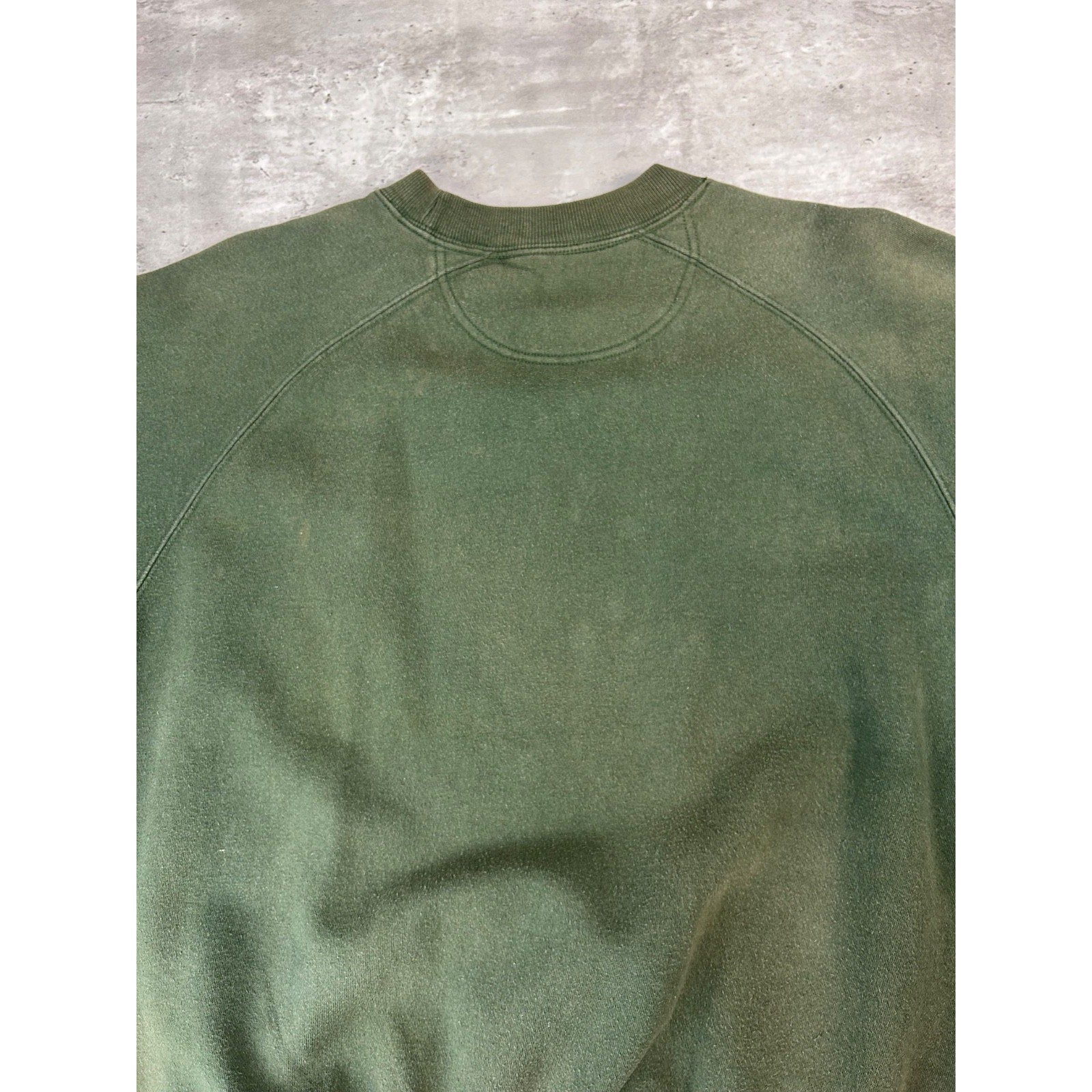 Vintage GAP Blank Green Pullover Crewneck Sweatshirt Size Medium