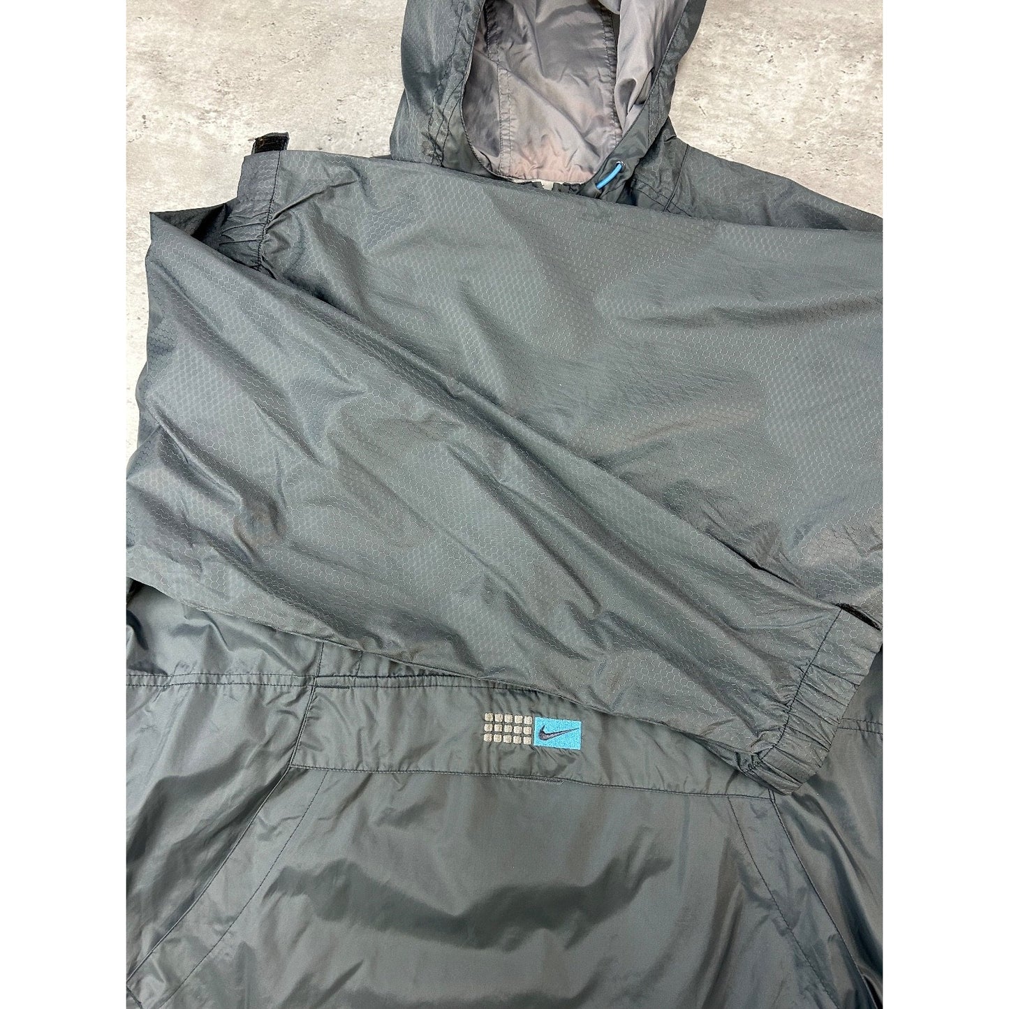 Vintage 2000s Nike Embroidered Swoosh Nylon 1/2 Zip WIndbreaker Jacket Sz Medium