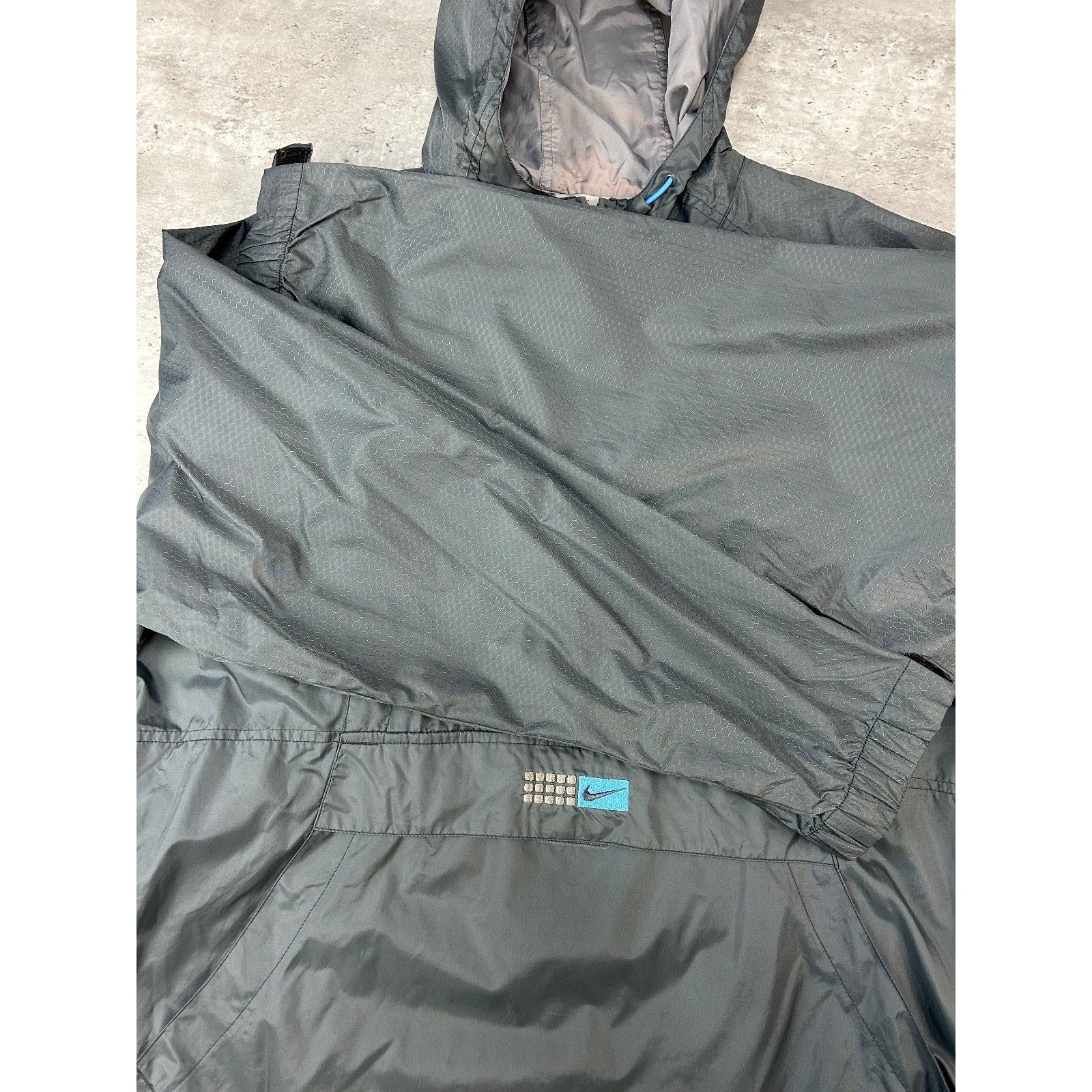 Vintage 2000s Nike Embroidered Swoosh Nylon 1/2 Zip WIndbreaker Jacket Sz Medium