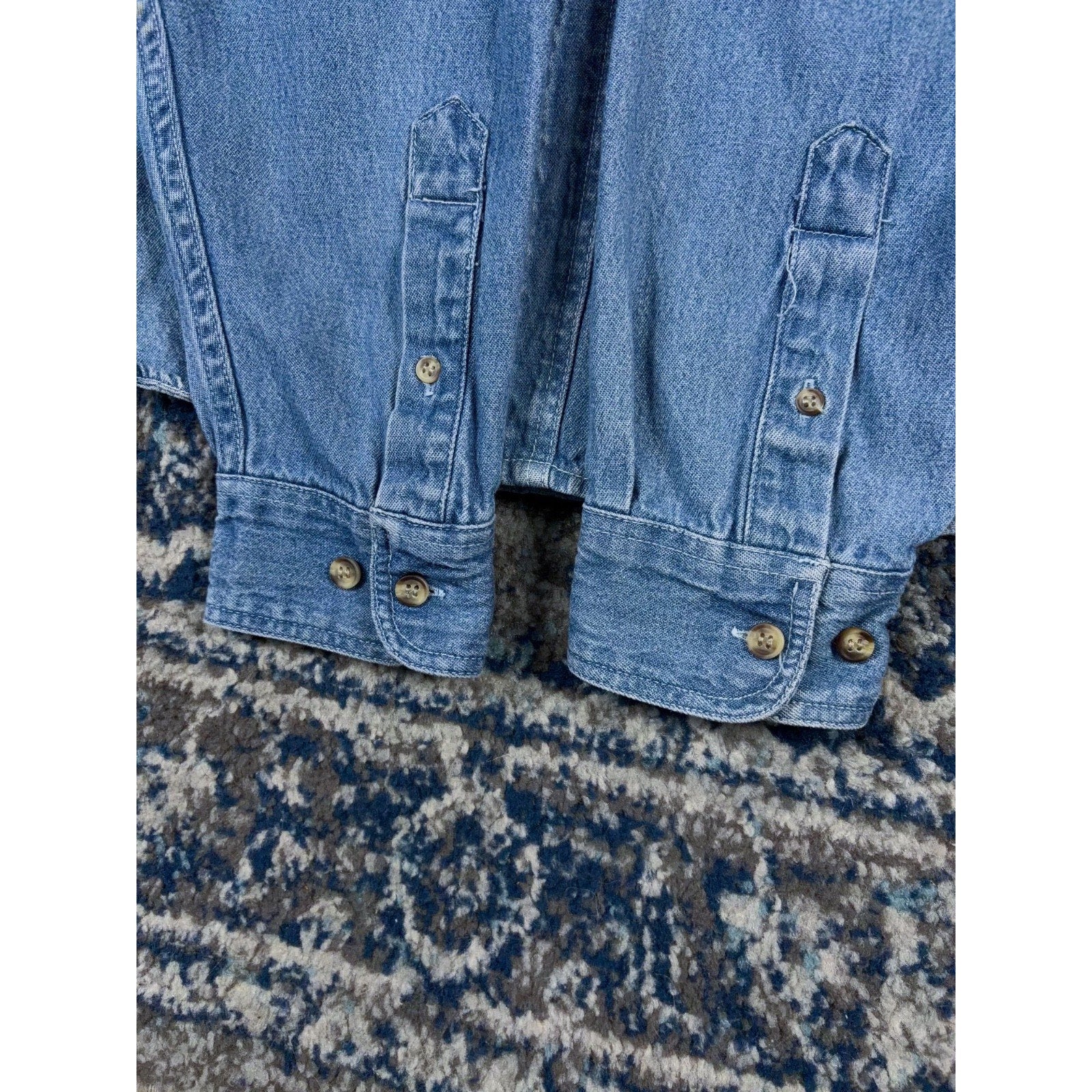 90s Budweiser Embroidered Logo Medium Wash Denim Button Up Shirt Size Large