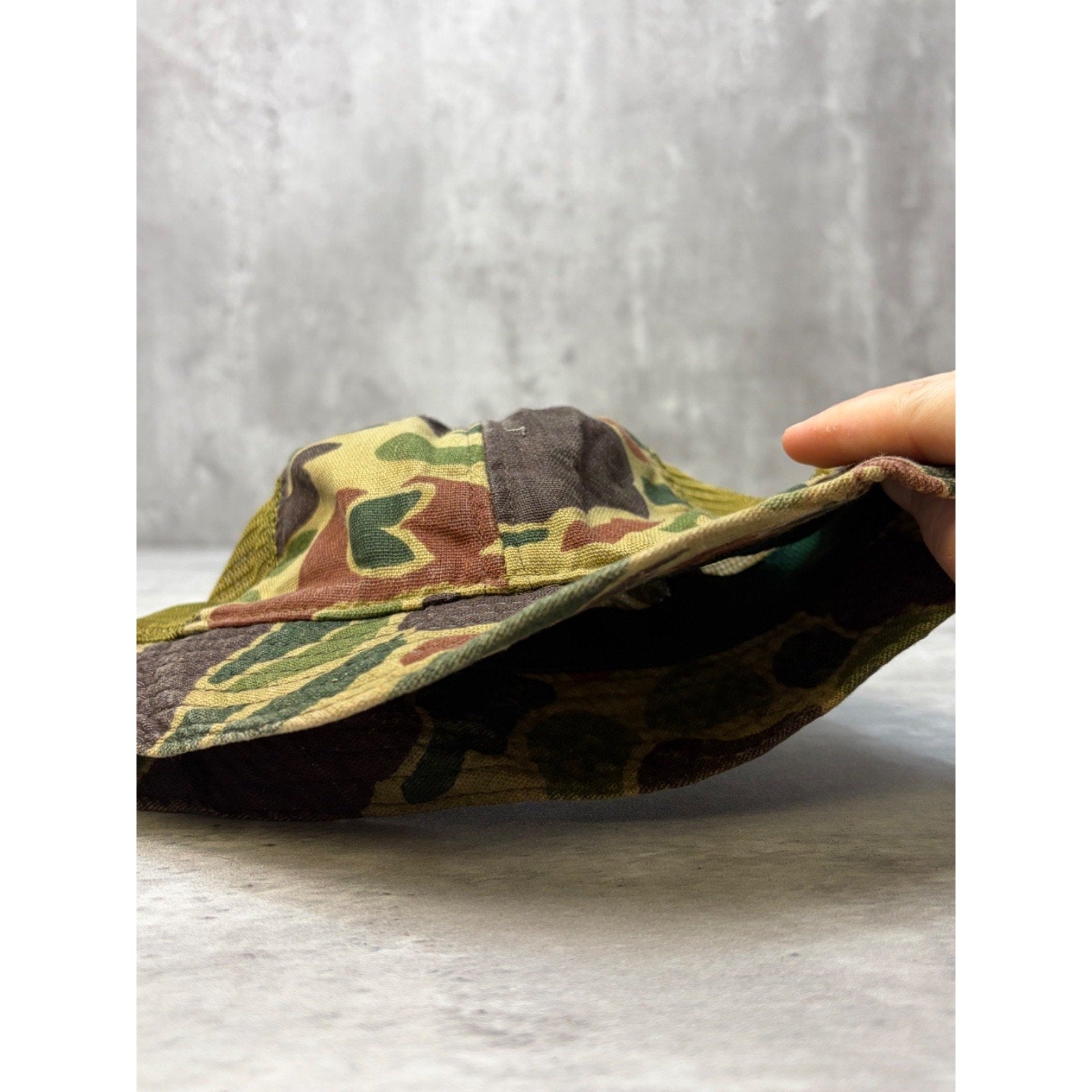 Vintage 80s/90s Camo Brimmed Bucket Hat OSFA