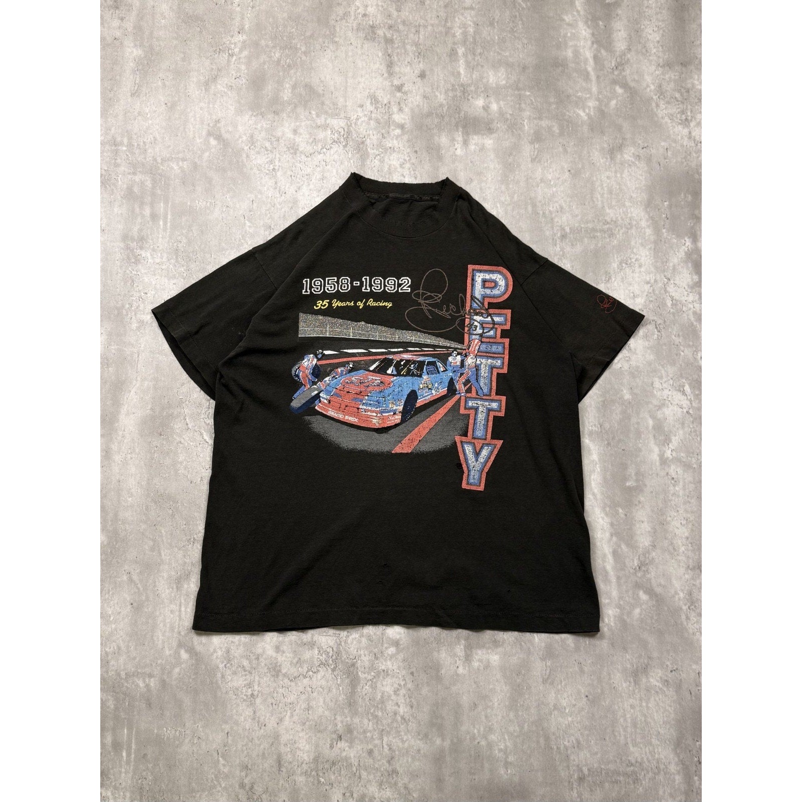 Vintage 1992 Richard Petty 35 Years Of Racing Nascar Graphic T-Shirt Size XL