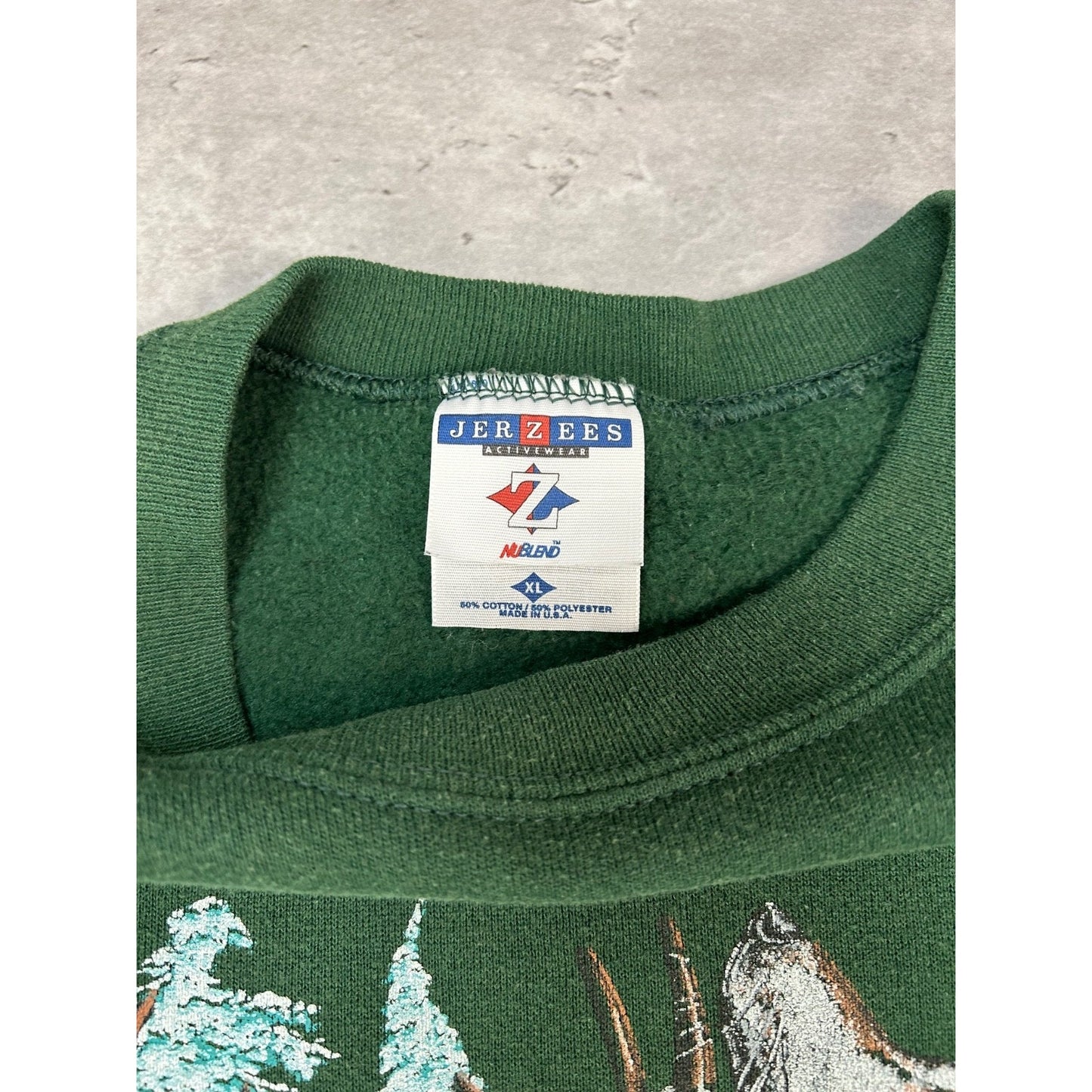 Vintage 90s Arctic Wildlands Deer Nature Graphic Sweatshirt Size XL Green