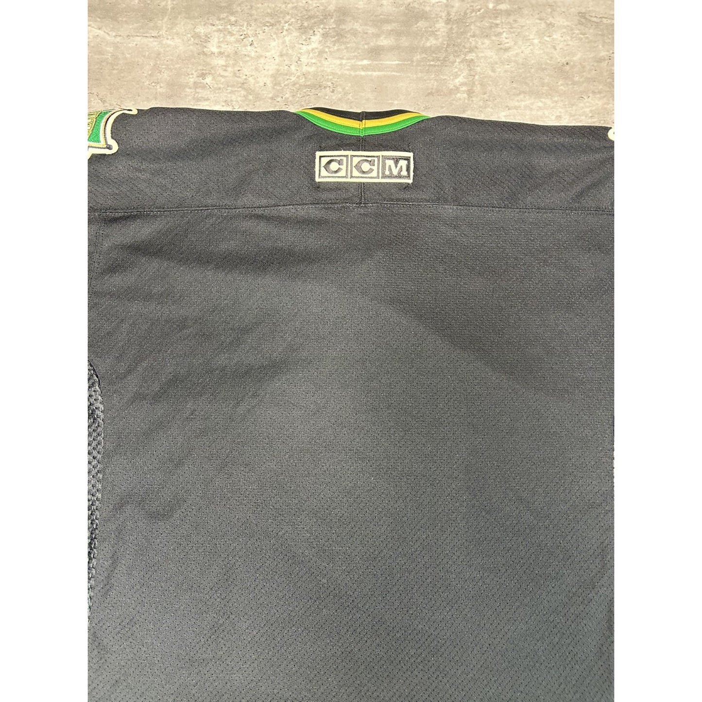 Vintage London Knights OHL Stitched CCM Hockey Jersey Size Large Black