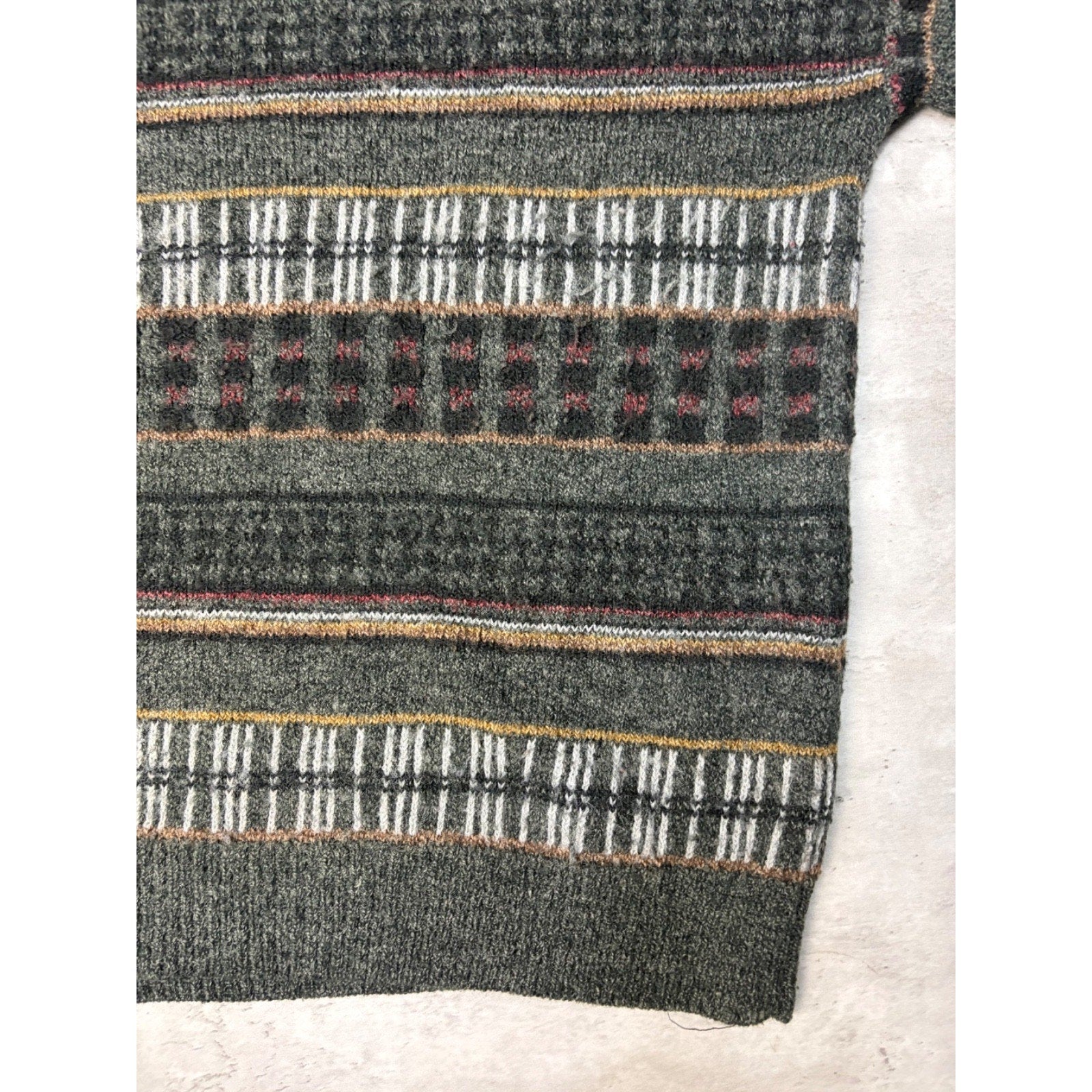Vintage 80s/90s Etchings Abstract Striped Print Pullover Knit Sweater Size Large