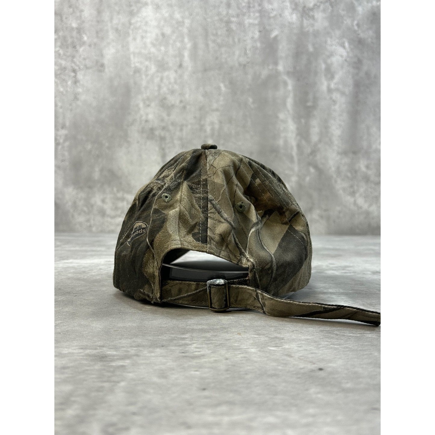 Vintage Budweiser Outdoors Realtree Hardwoods Camo Beer Promo Strapback Hat OSFA