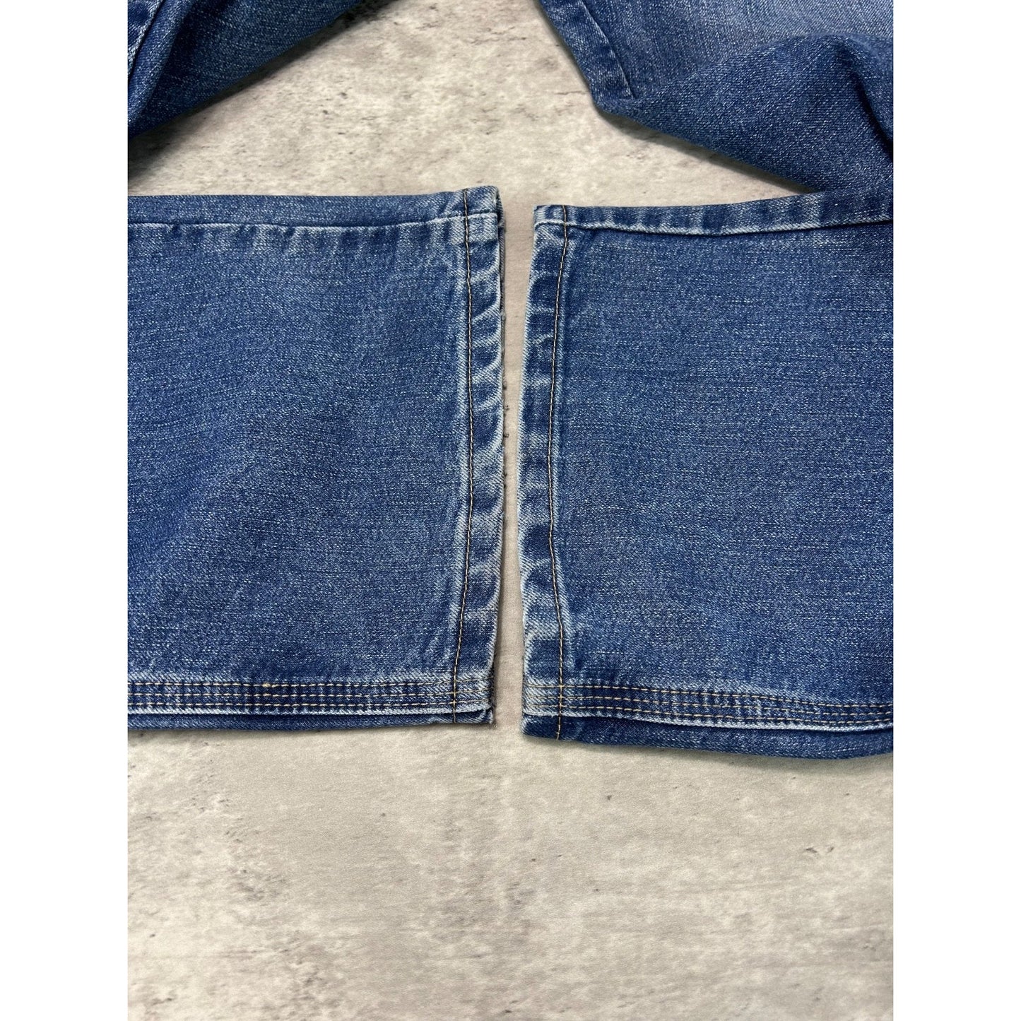 Vintage Wrangler Riggs Medium Wash Denim Carpenter Pants Size 39