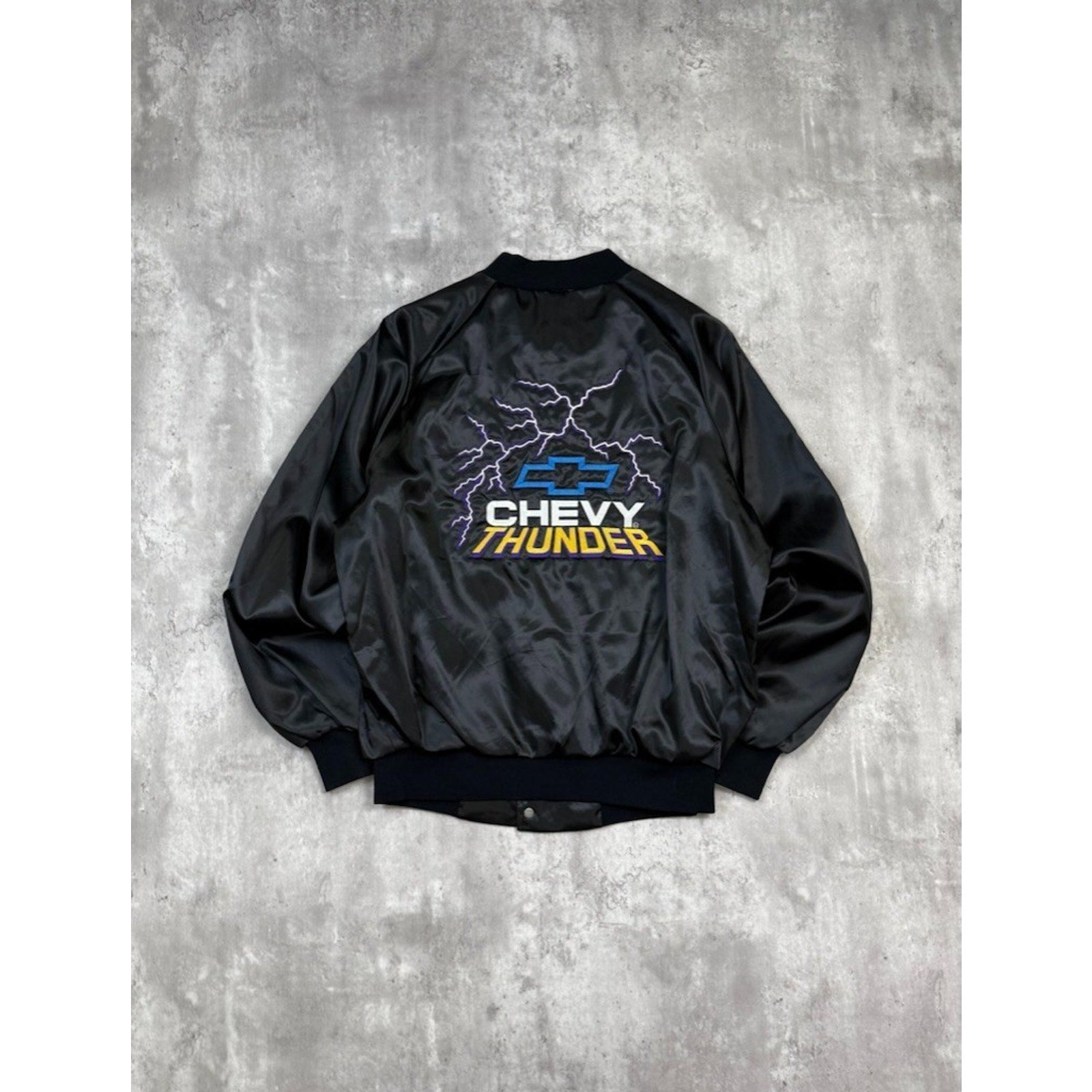 Vintage 80s/90s Chevrolet Thunder Embroidered Satin Bomber Jacket Size Medium