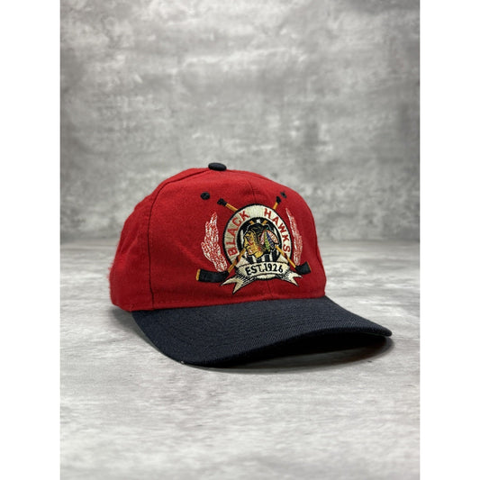 Vintage 90s Chicago Blackhawks NHL Embroidered Logo Starter Snapback Hat OSFA